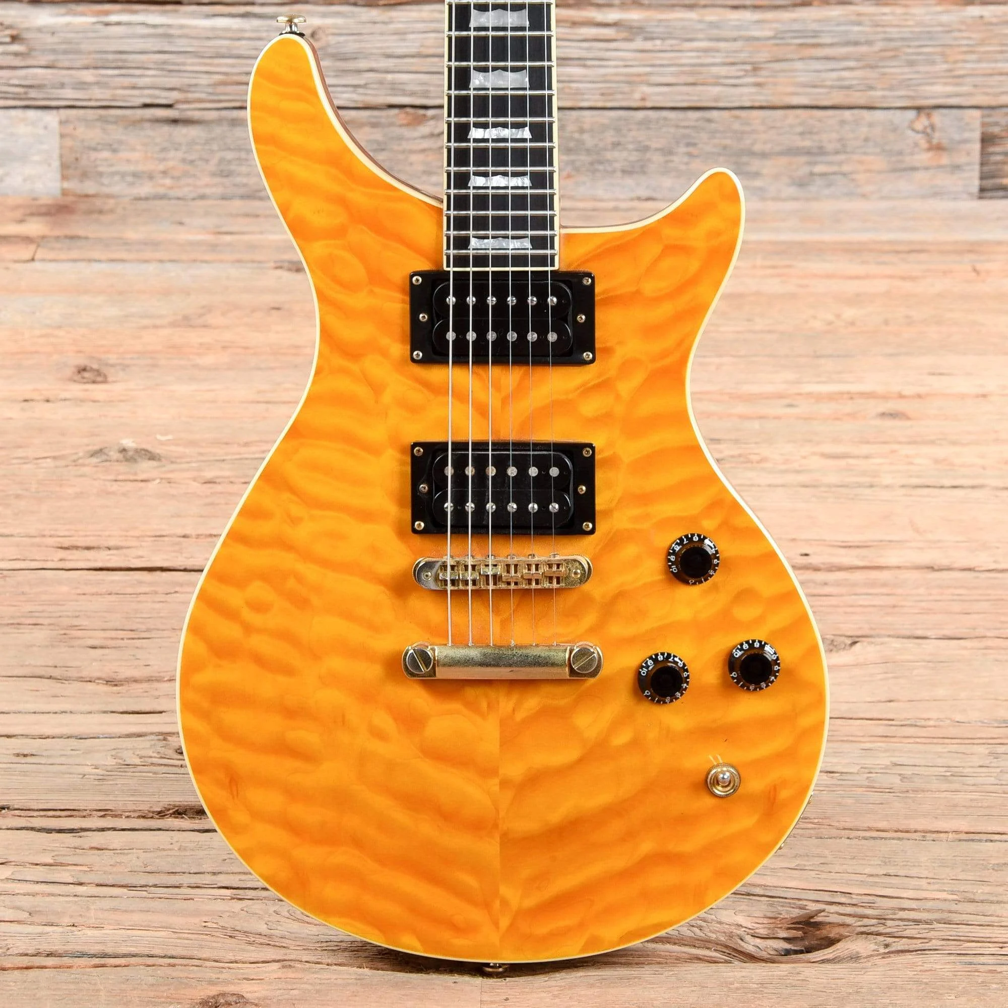 Baker B1 Amber Quilt 2004
