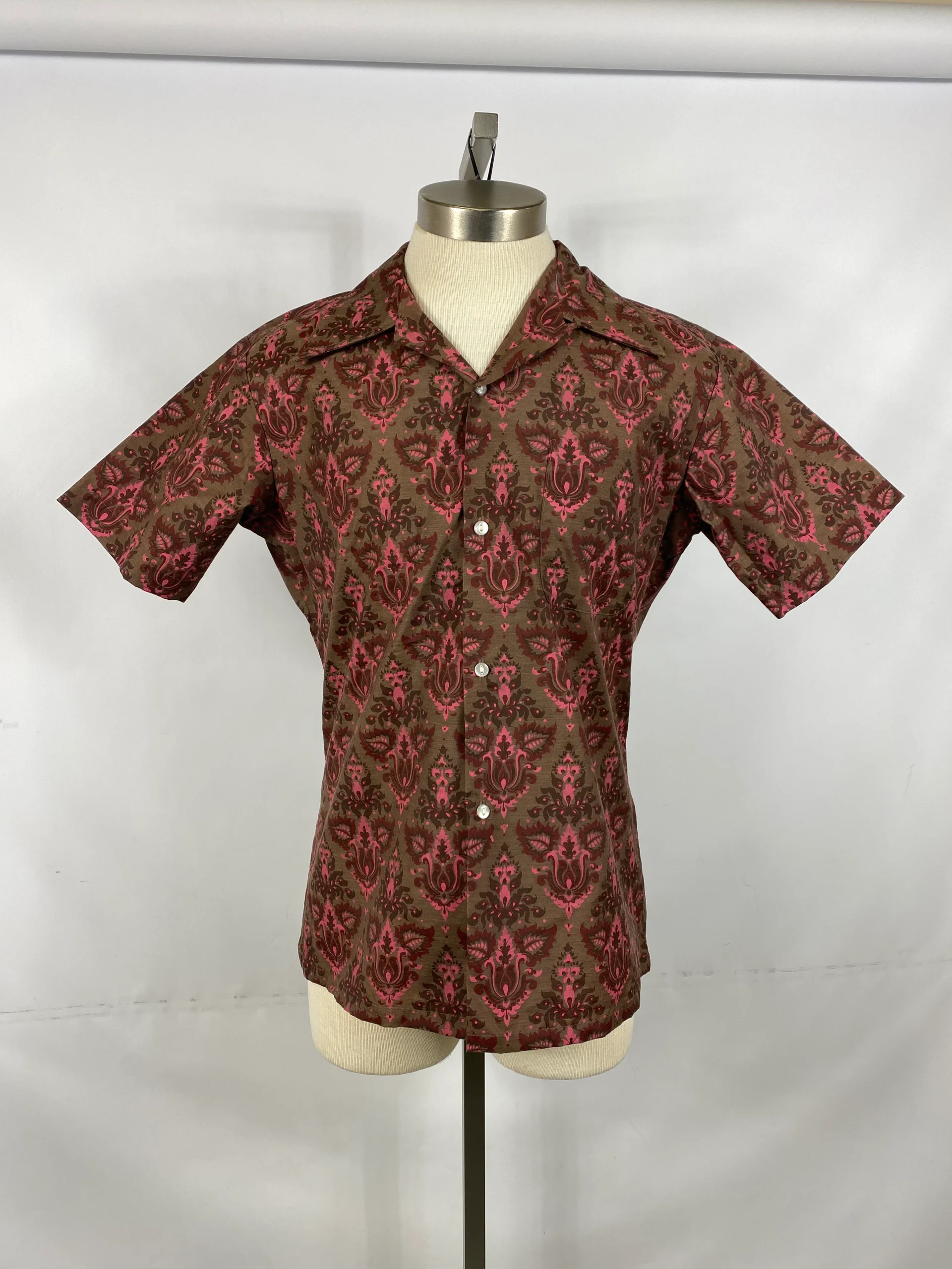 bangkok-skylite-pure-thai-cotton-short-sleeve-button-up-mens-size-m.webp Bangkok Skylite Pure Thai Cotton Short Sleeve Button Up Men's Size M