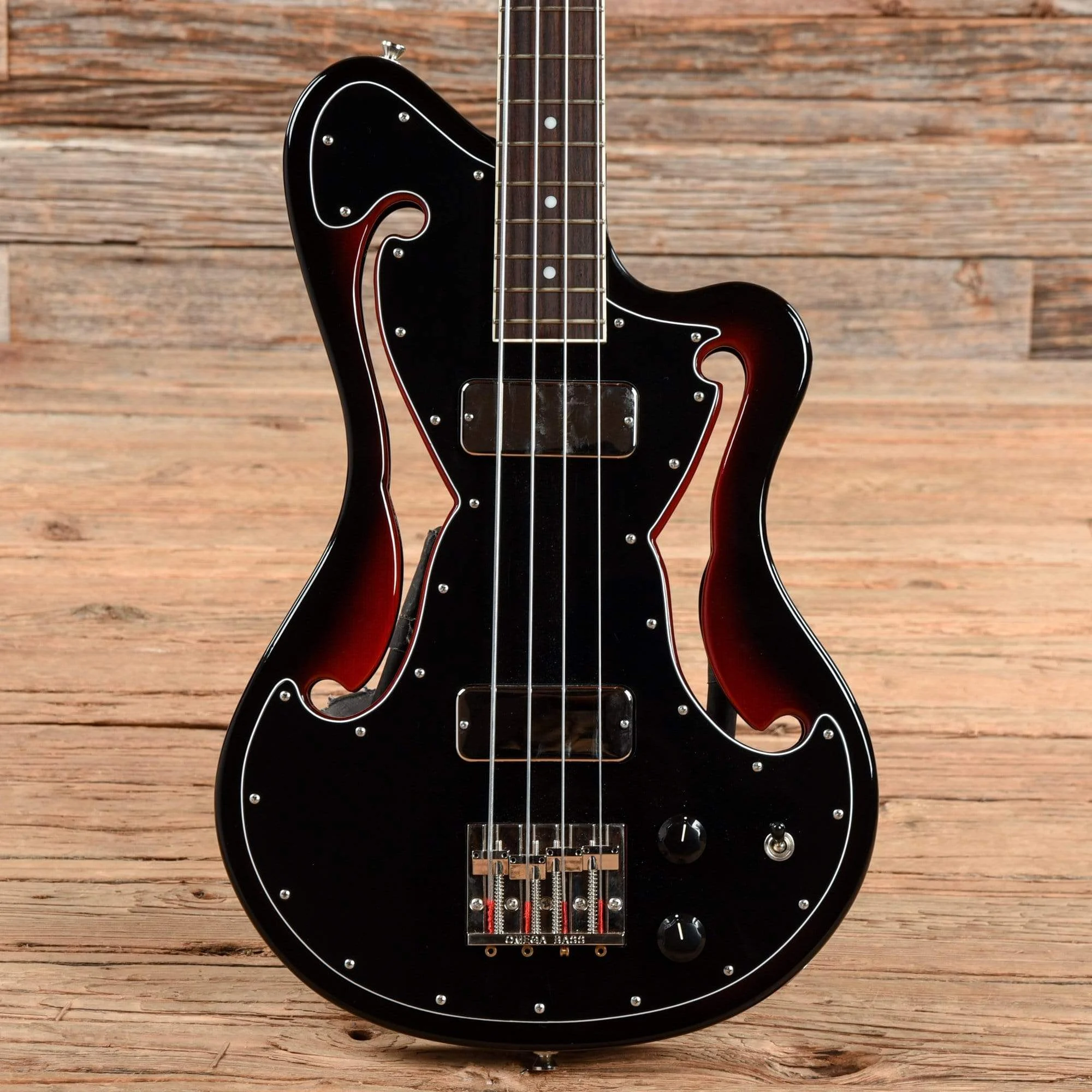 BilT Corvaire Bass Red Burst