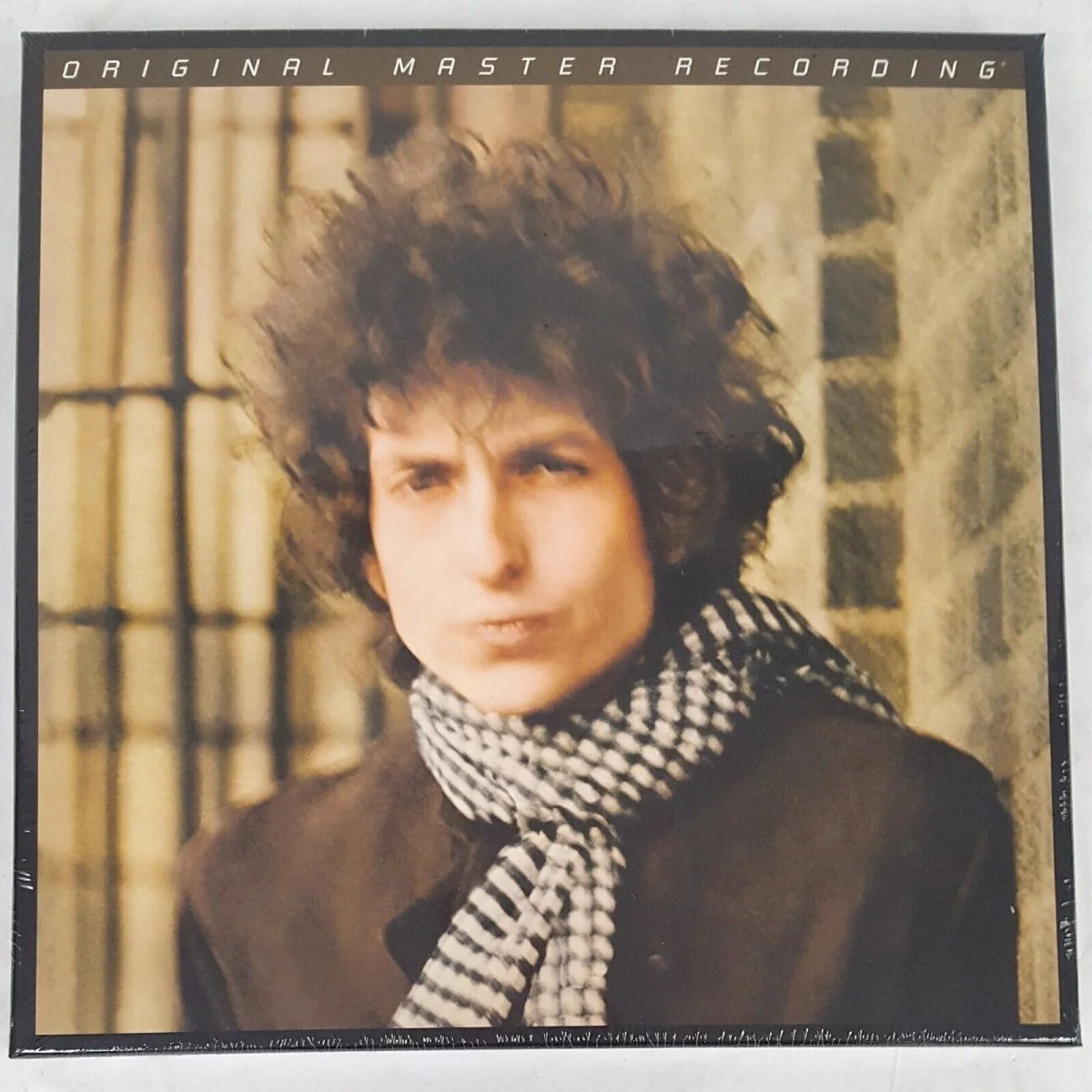 Blonde On Blonde