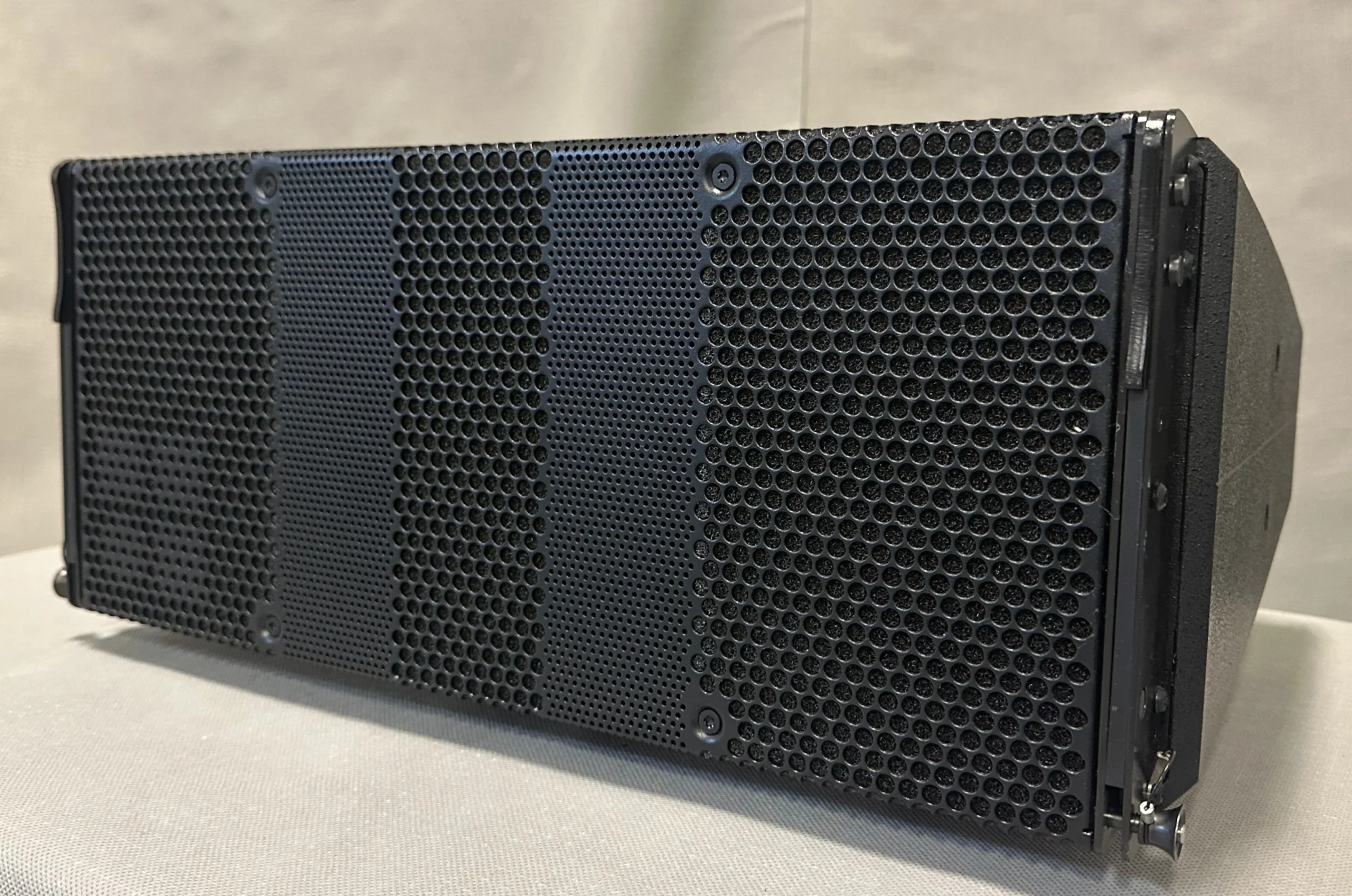 d&b T10 2-Way Professional Line Array Speaker