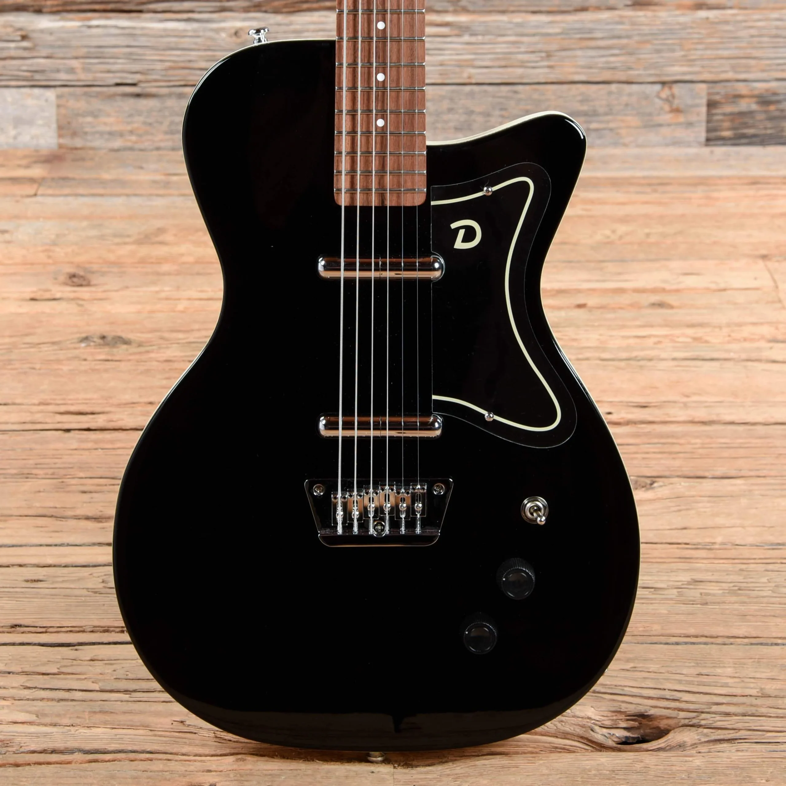 Danelectro '56 Baritone Black