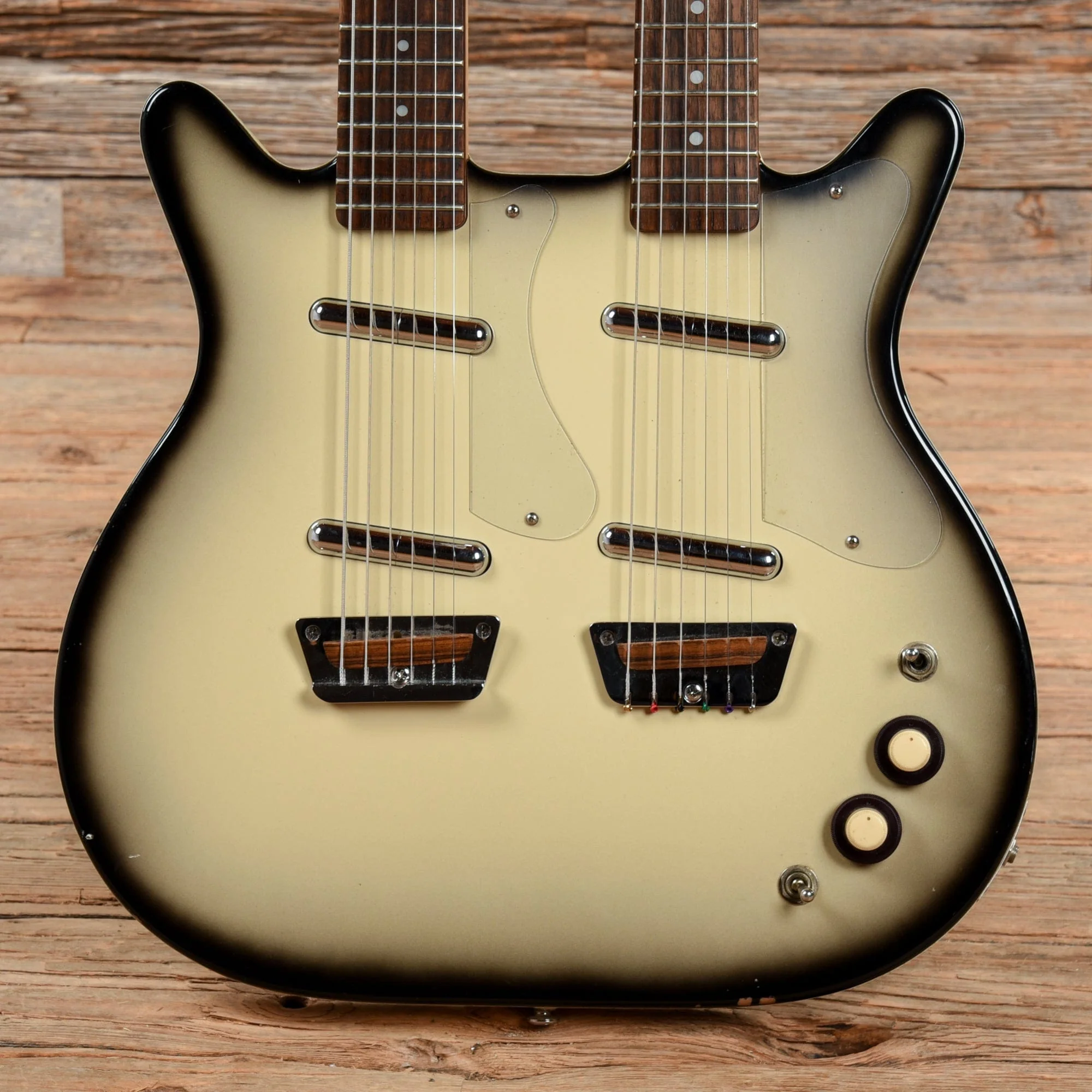 danelectro-electric-guitars-solid-body-danelectro-doubleneck-6-6-standard-baritone-blackburst-u3464325801-28970796548231.webp Danelectro Doubleneck 6/6 Standard Baritone Blackburst