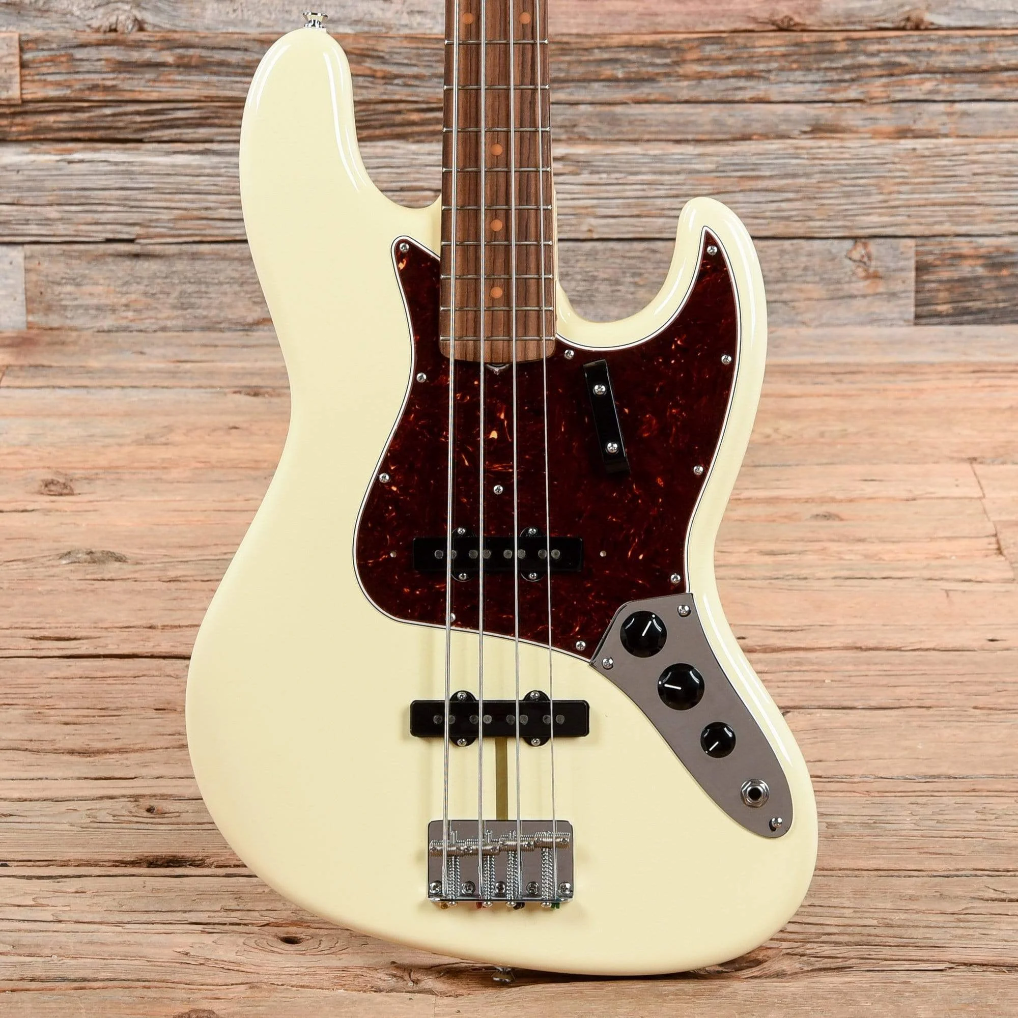 fender-bass-guitars-4-string-fender-american-original-60s-jazz-bass-olympic-white-2018-7263433-28531070238855.webp Fender American Original ‘60s Jazz Bass Olympic White 2018