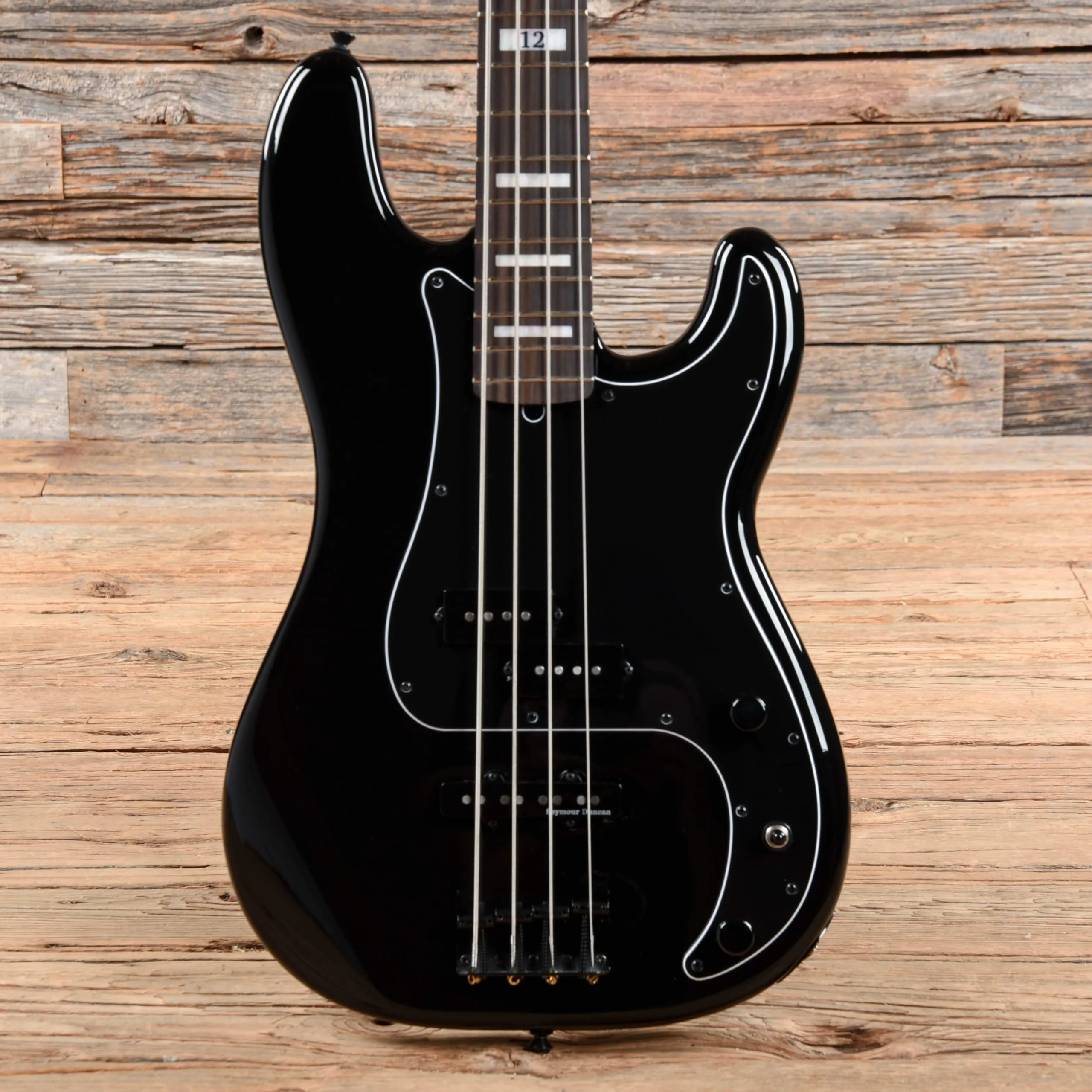 Fender Artist Duff McKagan Deluxe Precision Bass Black 2019