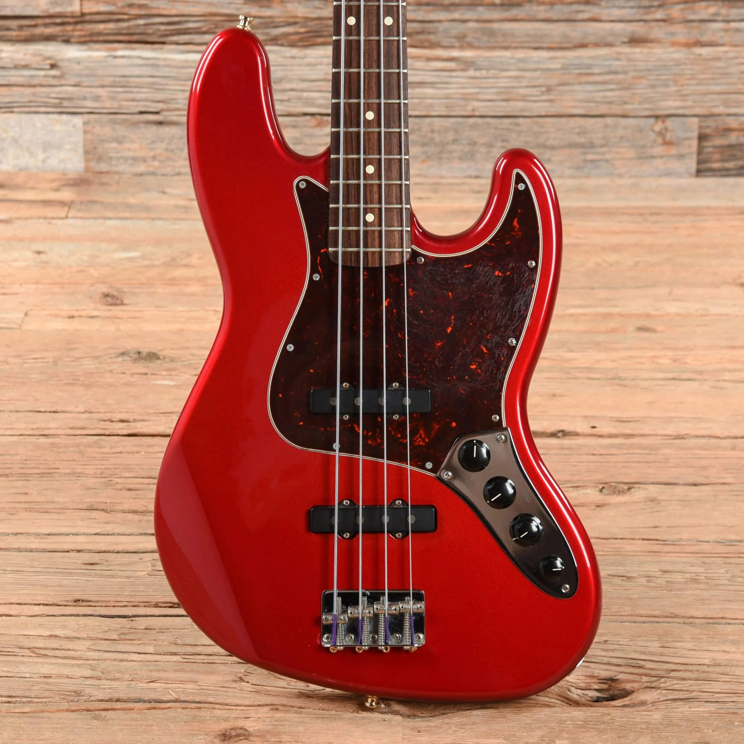 Fender Deluxe Active Jazz Bass Chrome Red 2001