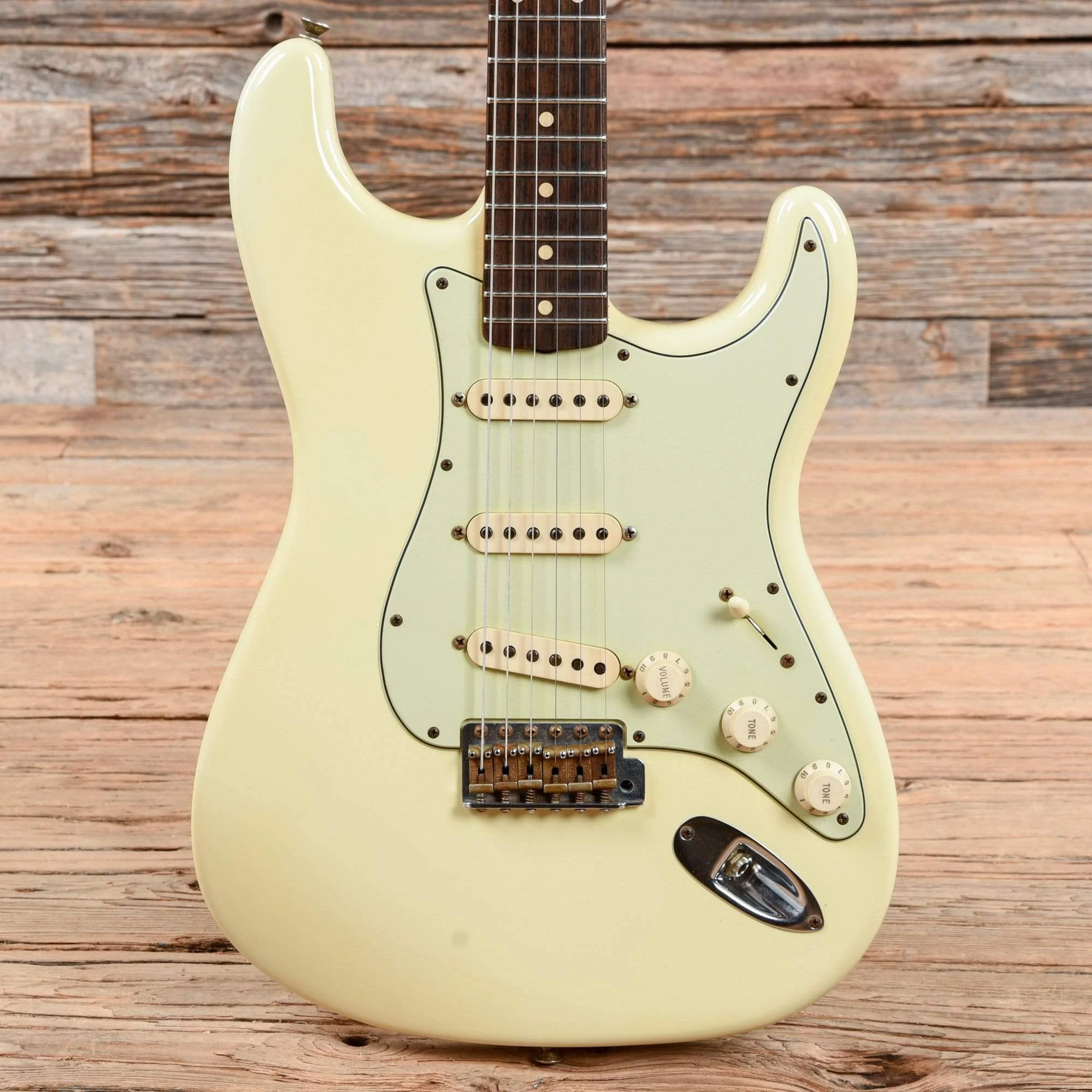 Fender 1960 Stratocaster Relic Olympic White 2009