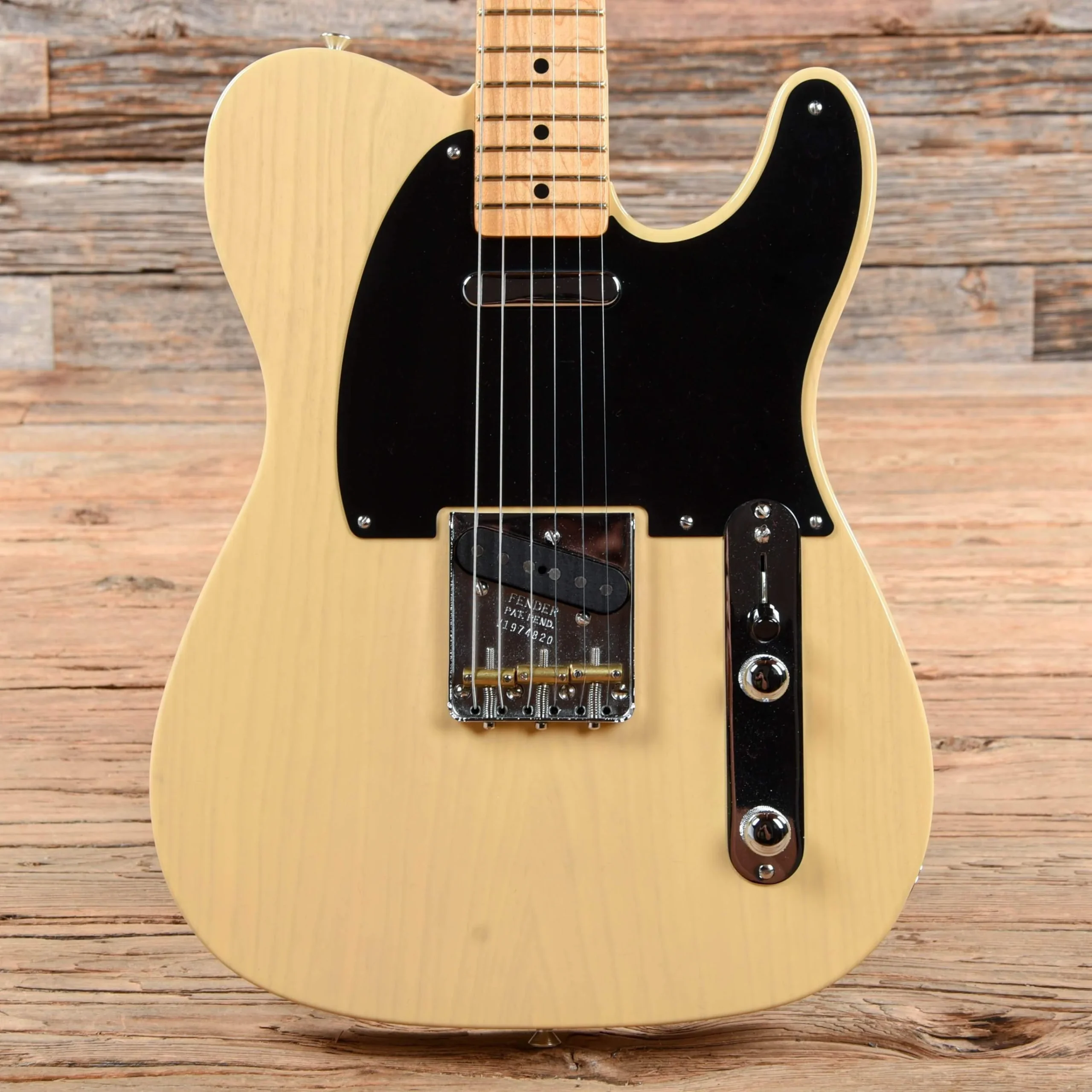Fender 70th Anniversary Broadcaster Blackguard Blonde 2020