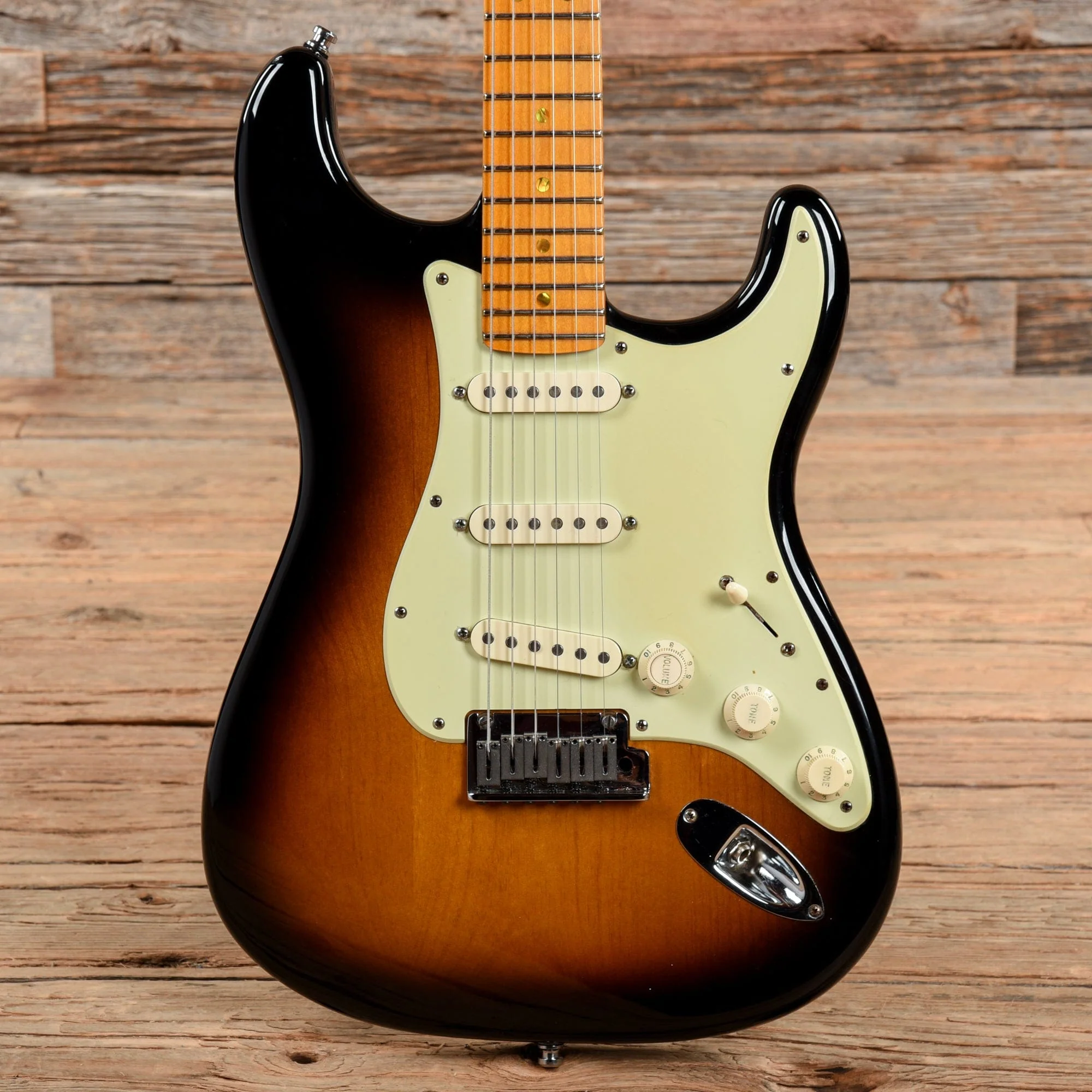 Fender American Deluxe Stratocaster Sunburst 2009