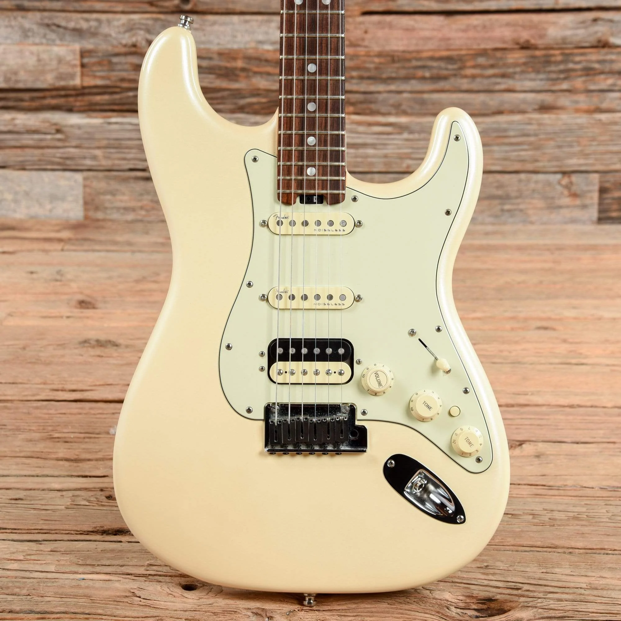 Fender American Elite Stratocaster HSS Olympic White 2015