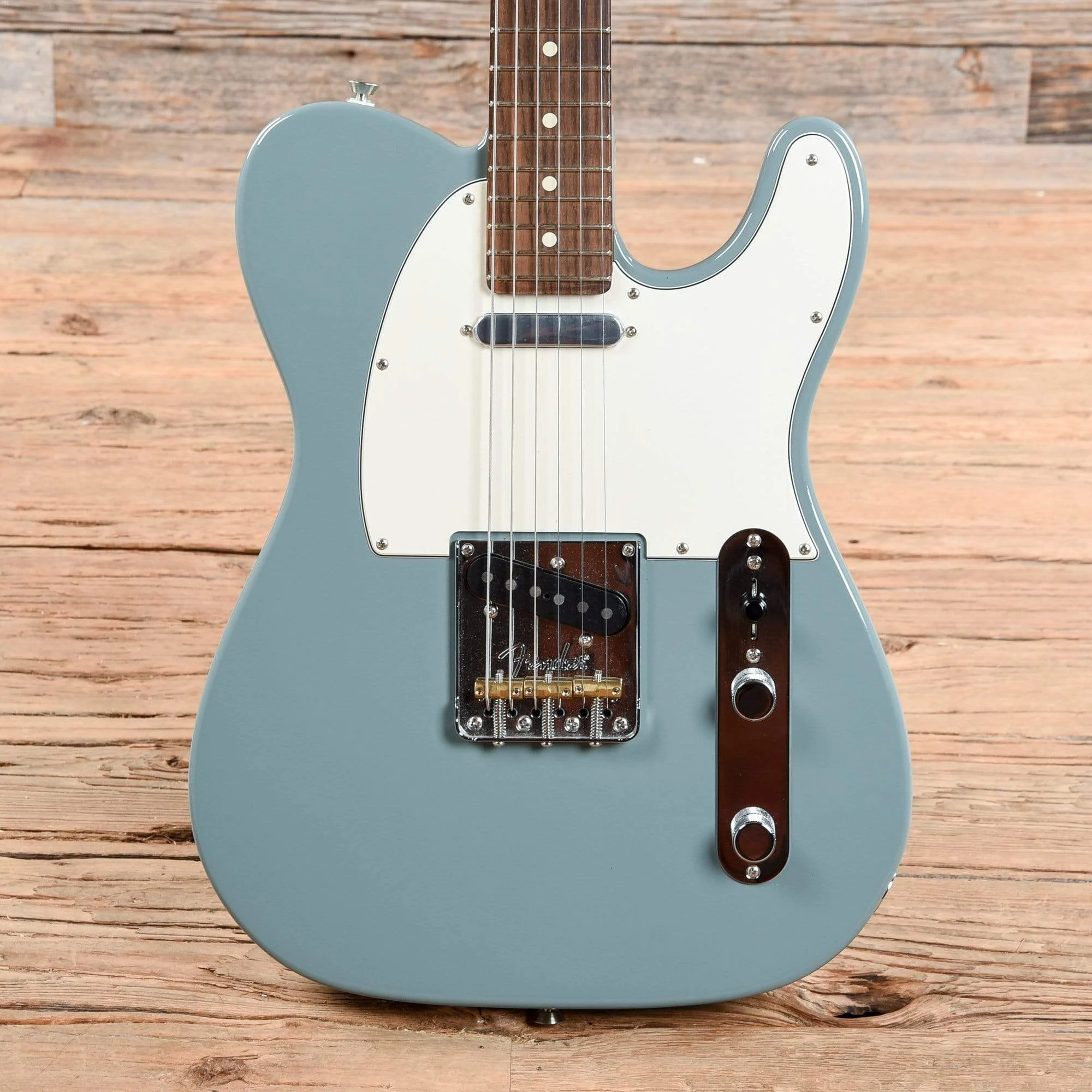 fender-electric-guitars-solid-body-fender-american-pro-telecaster-sonic-gray-2017-u3027965401-17361162436743.webp Fender American Pro Telecaster Sonic Gray 2017