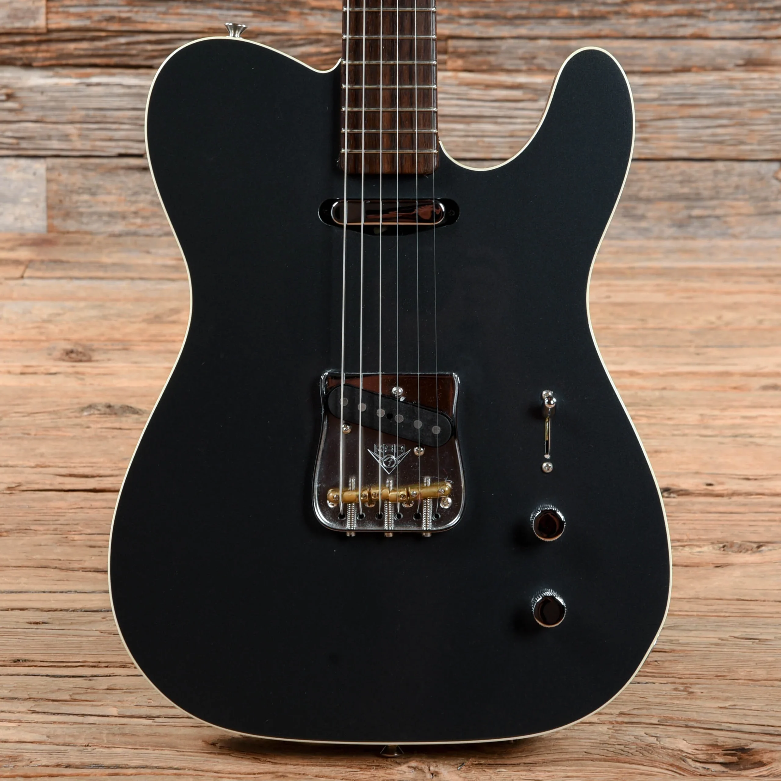 fender-electric-guitars-solid-body-fender-custom-shop-1952-top-bound-telecaster-nos-dennis-galuszka-masterbuilt-charcoal-frost-metallic-2018-11357645-28149870755975.webp Fender Custom Shop 1952 Top Bound Telecaster NOS Dennis Galuszka Masterbuilt Charcoal Frost Metallic 2018