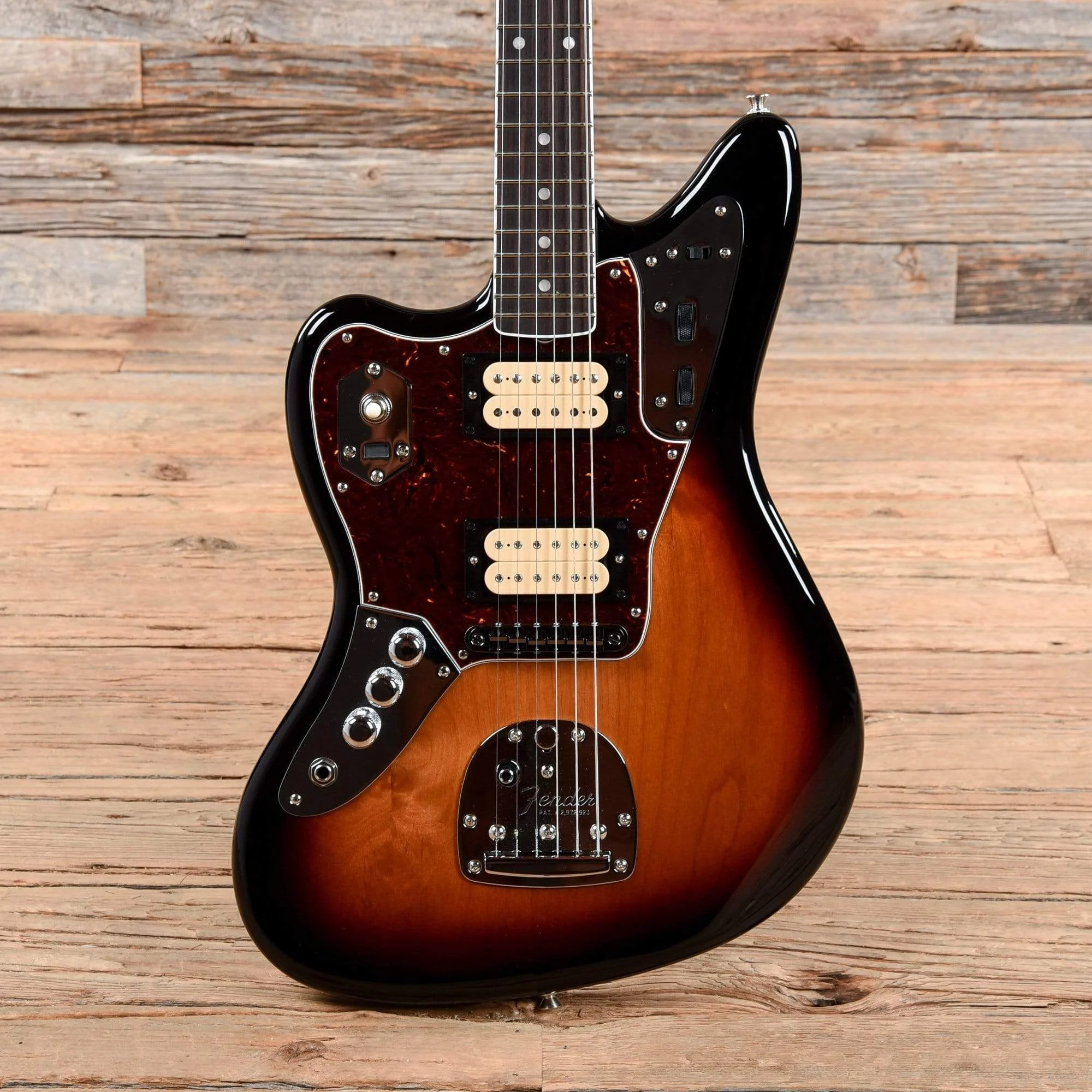 Fender Kurt Cobain Jaguar 3 Tone Sunburst 2019 LEFTY
