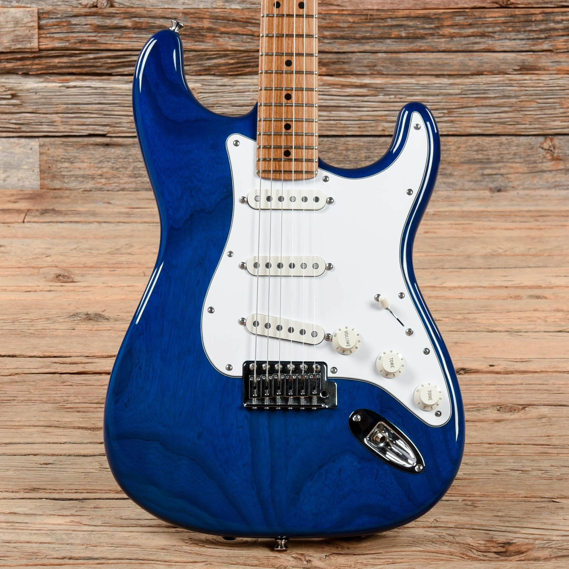 Fender Limited Edition American Special Ash Stratocaster Blue 2018