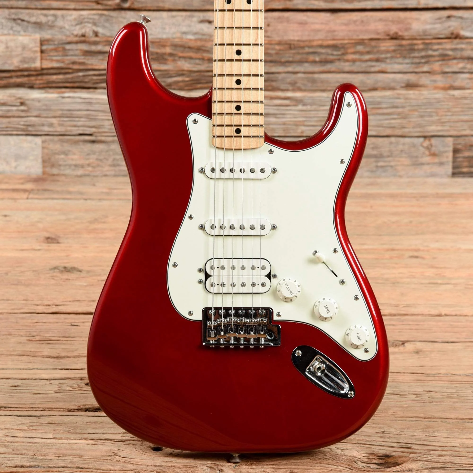 Fender Standard Stratocaster HSS Candy Apple Red 2015