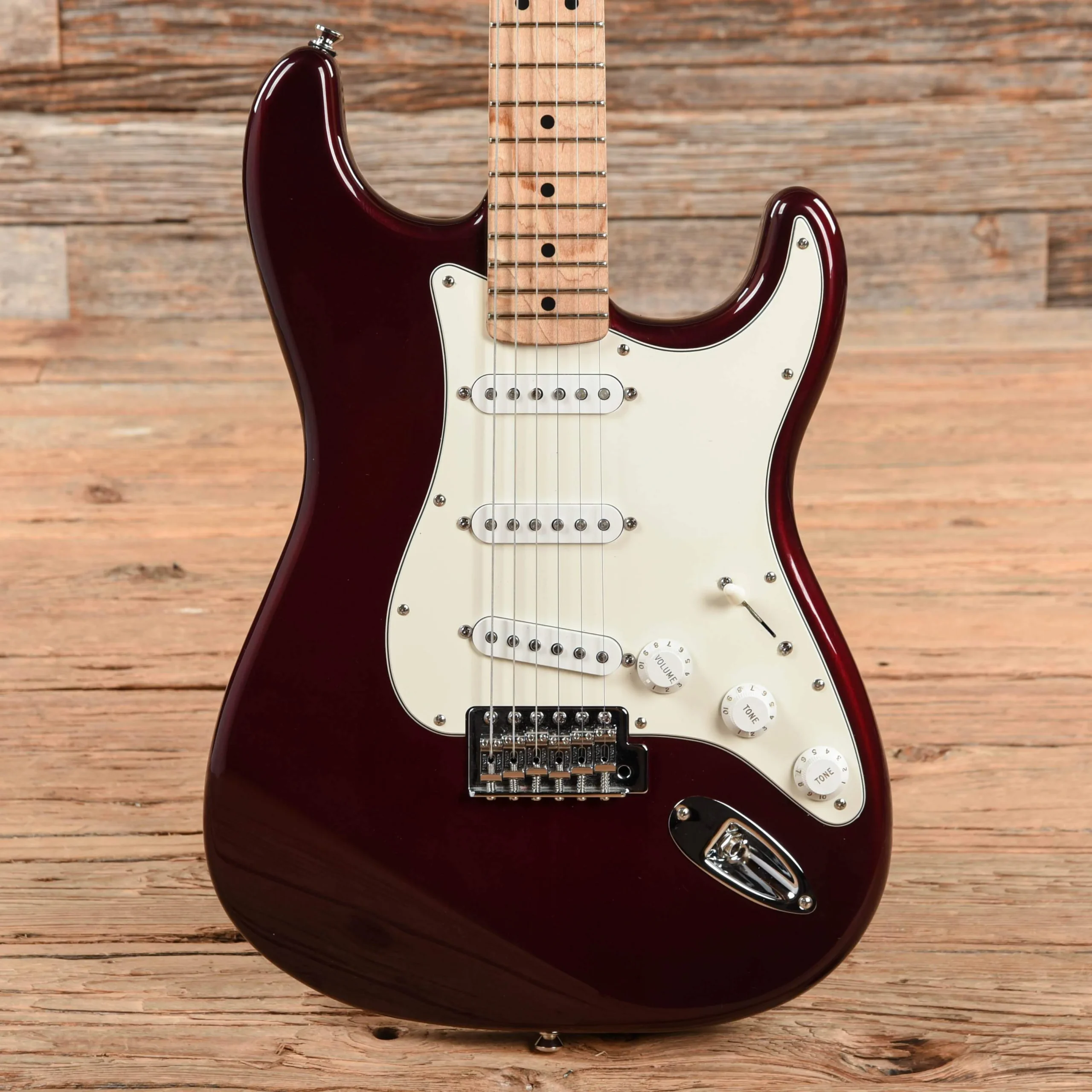 Fender Standard Stratocaster Midnight Wine 2002