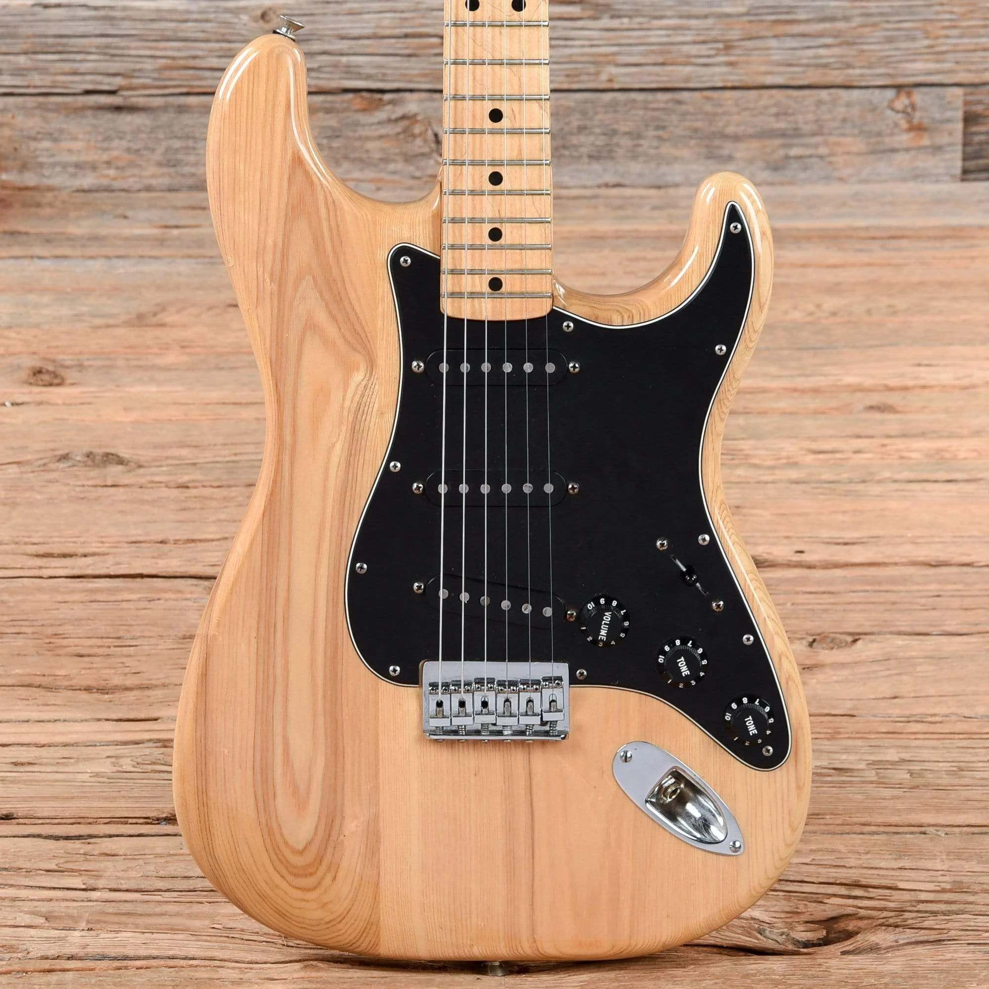 fender-electric-guitars-solid-body-fender-stratocaster-hardtail-natural-1978-u258825871-28148568326279.webp Fender Stratocaster Hardtail Natural 1978