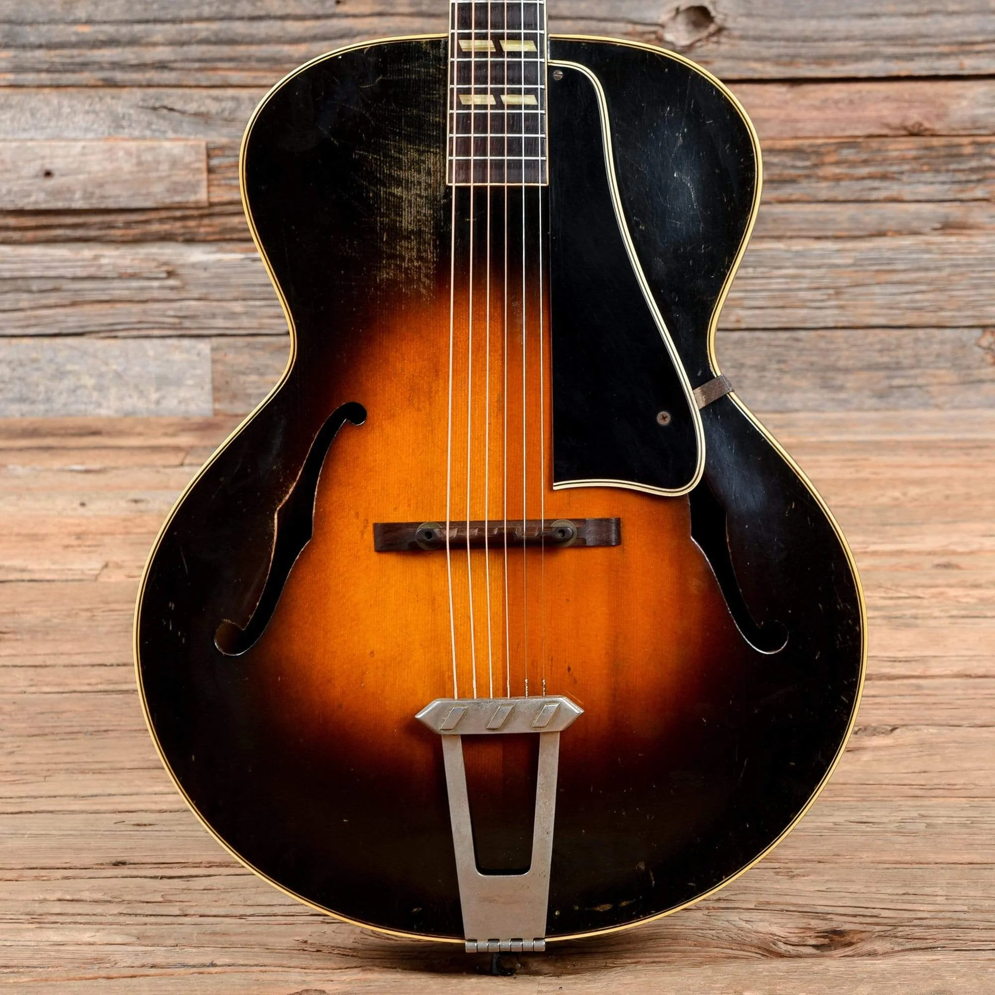 Gibson L-4 Sunburst 1950
