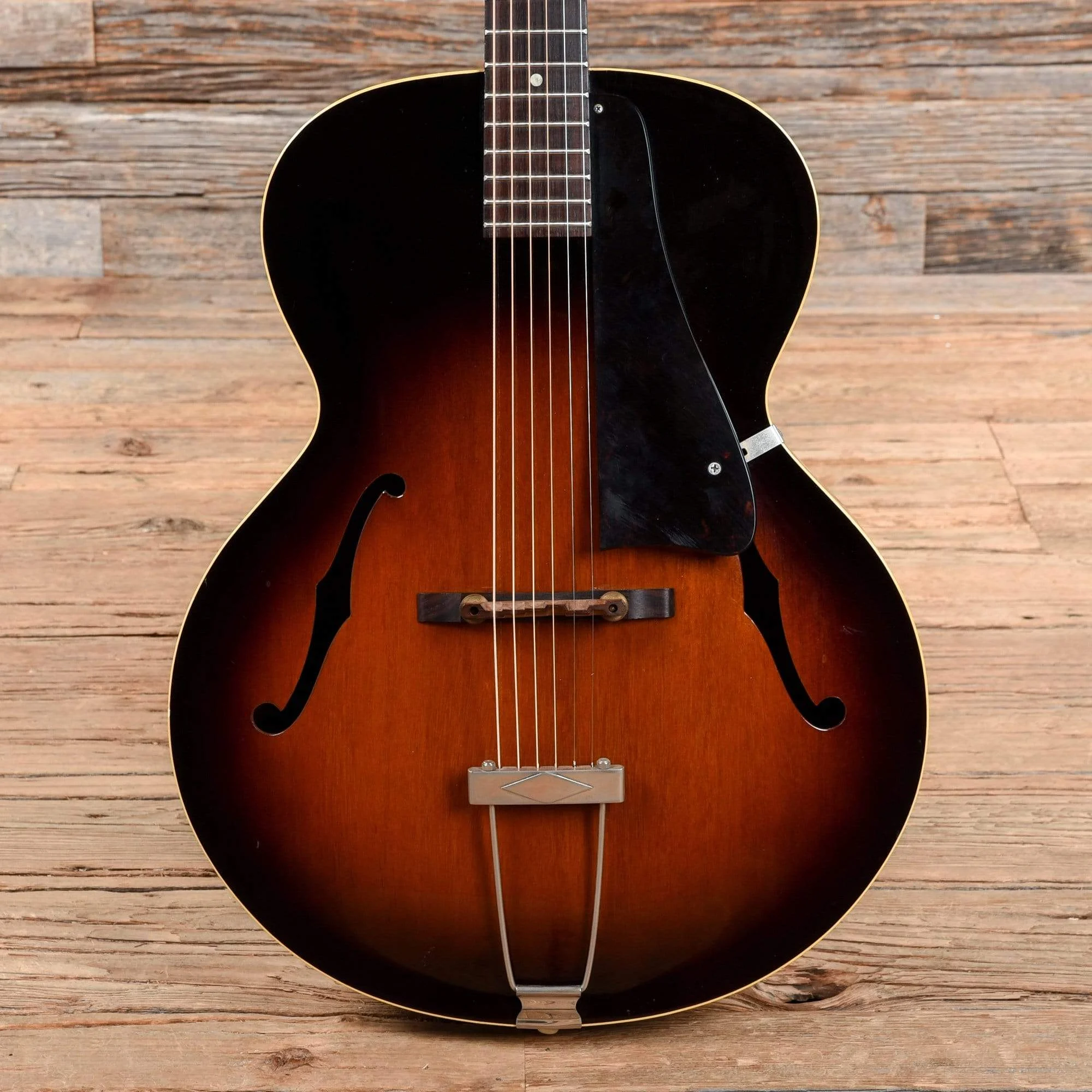 Gibson L-48 Sunburst 1960