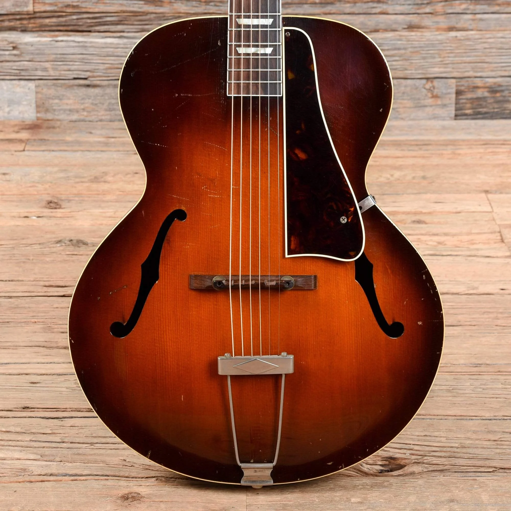 Gibson L-50 Sunburst 1948