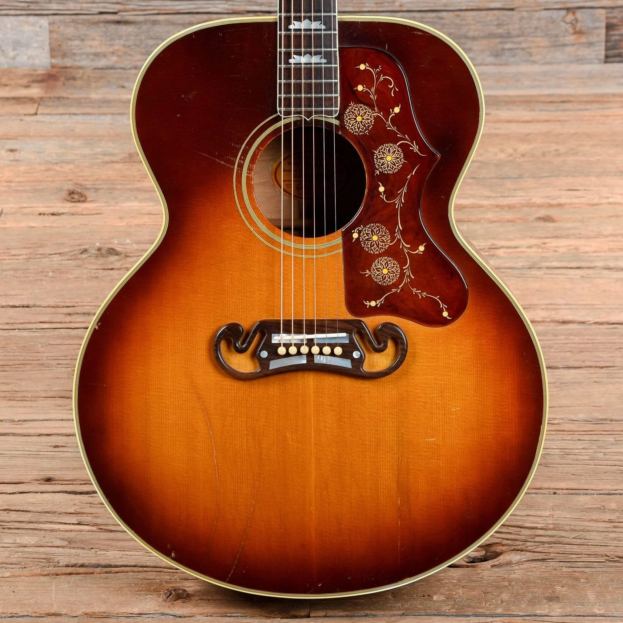 gibson-acoustic-guitars-jumbo-gibson-j-200-sunburst-1964-4943169-28131608789127.webp Gibson J-200 Sunburst 1964