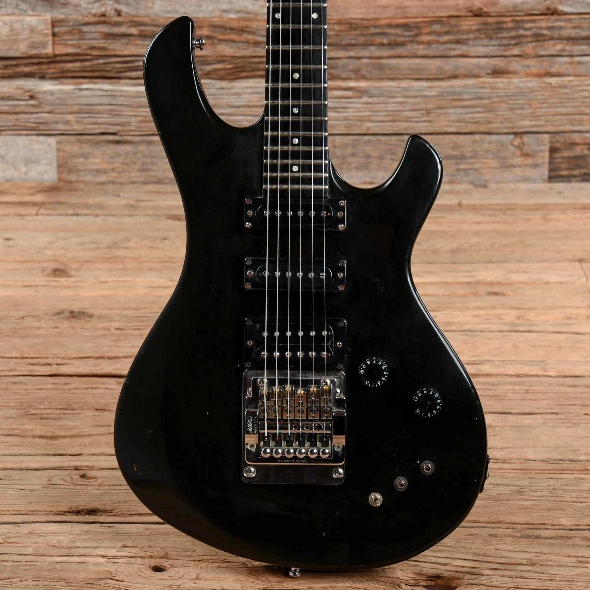 Gibson Q-4000 Black 1985