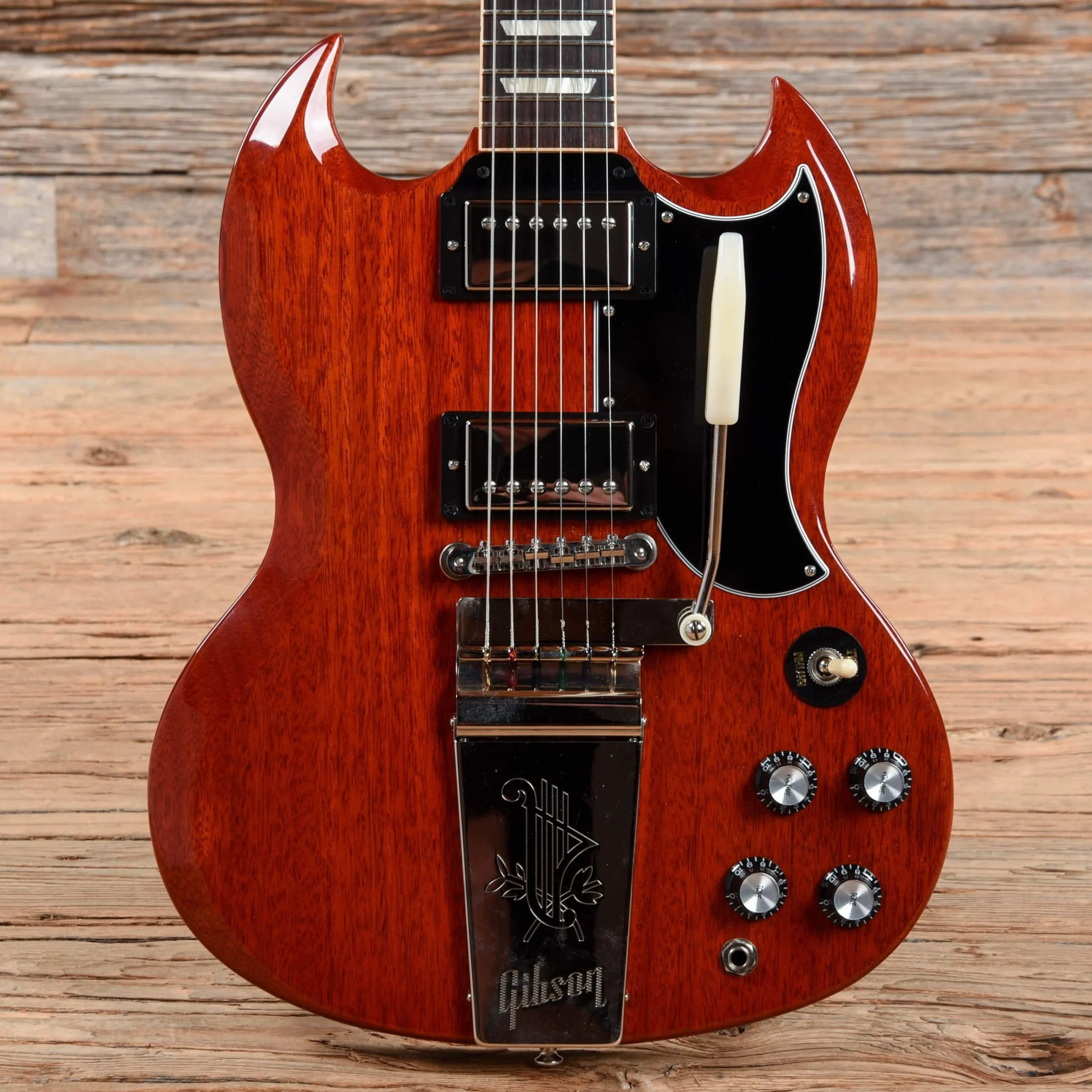 Gibson SG Standard '61 with Maestro Vibrola Cherry 2019