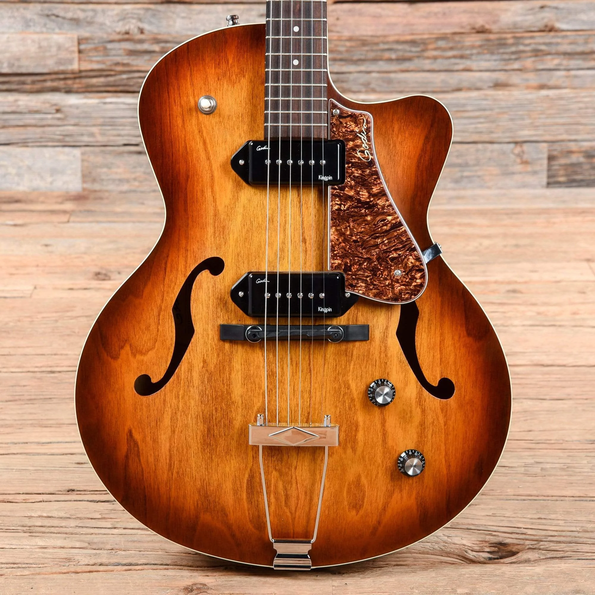 Godin 5th Avenue Kingpin II Cognac Burst