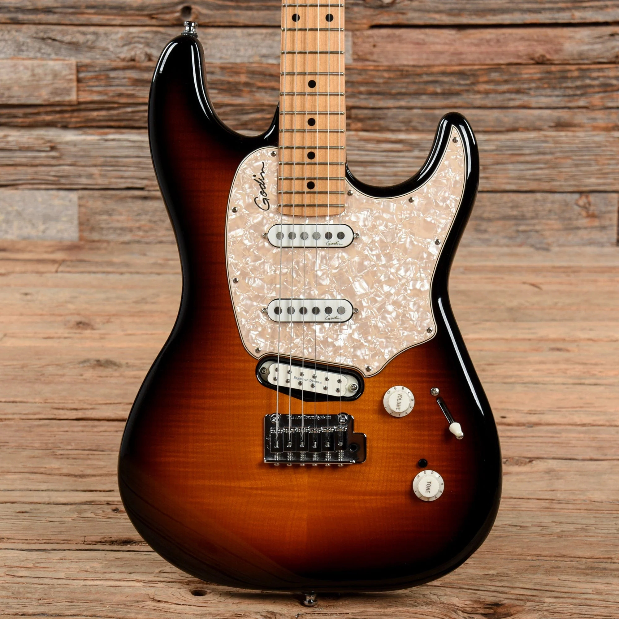 Godin Progression Plus Sunburst 2017