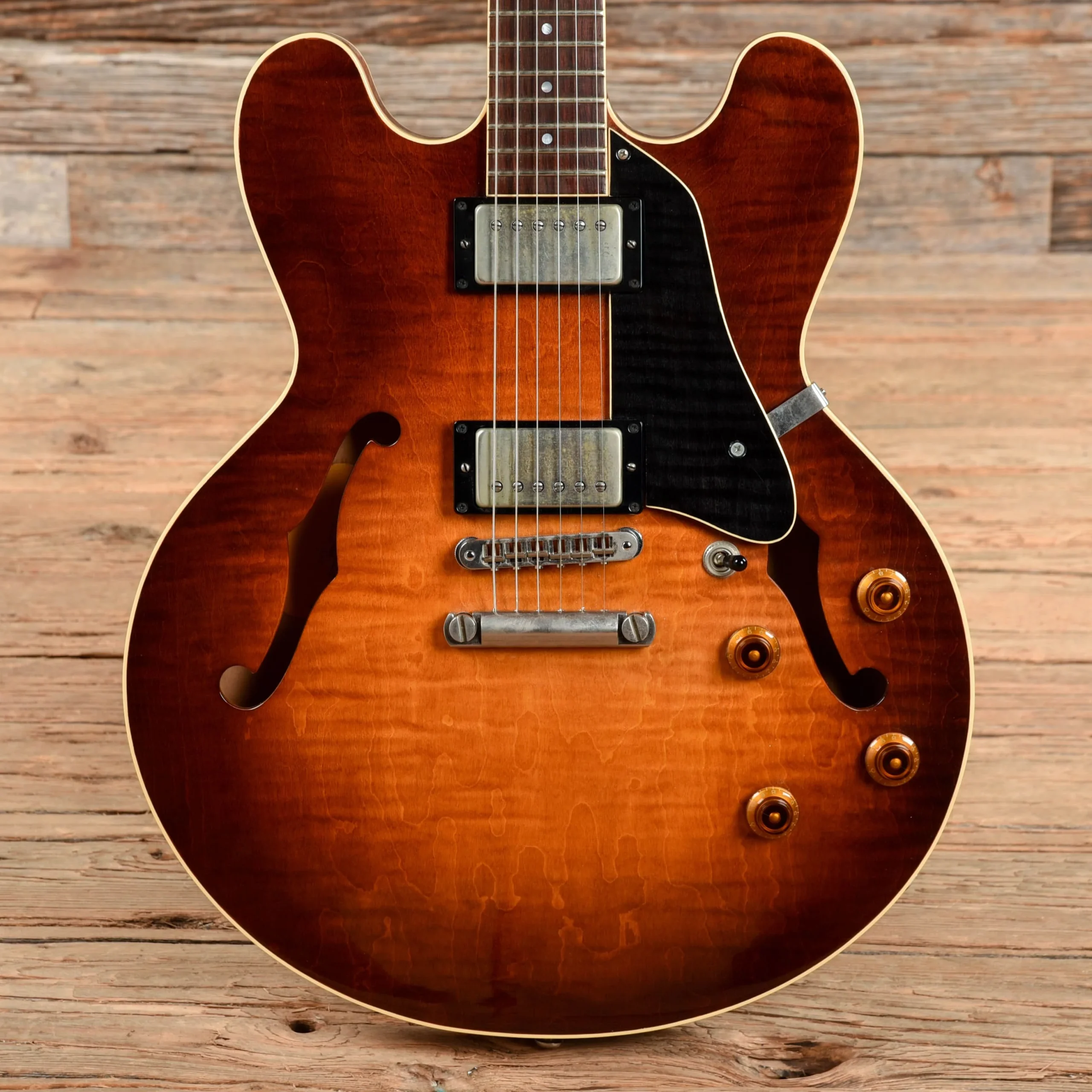 heritage-electric-guitars-semi-hollow-heritage-20th-anniversary-h-535-almond-burst-2005-u3601974102-28853117780103.webp Heritage 20th Anniversary H-535 Almond Burst 2005