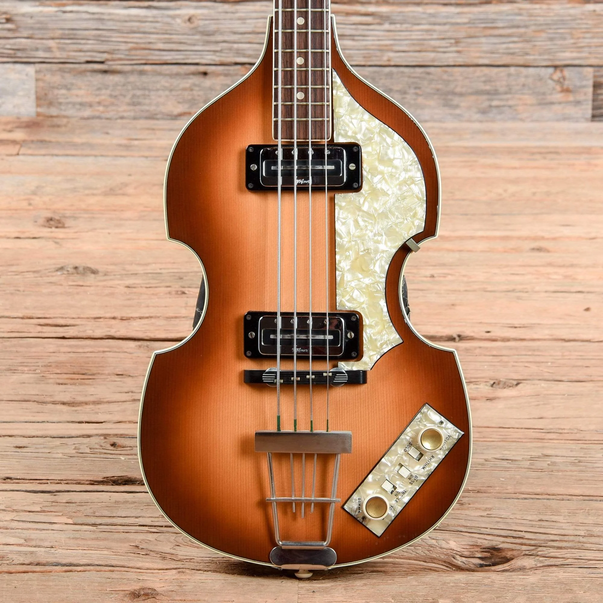 hofner-bass-guitars-short-scale-hofner-500-1-sunburst-1970-u2982957701-17361019043975.webp Hofner 500/1 Sunburst 1970