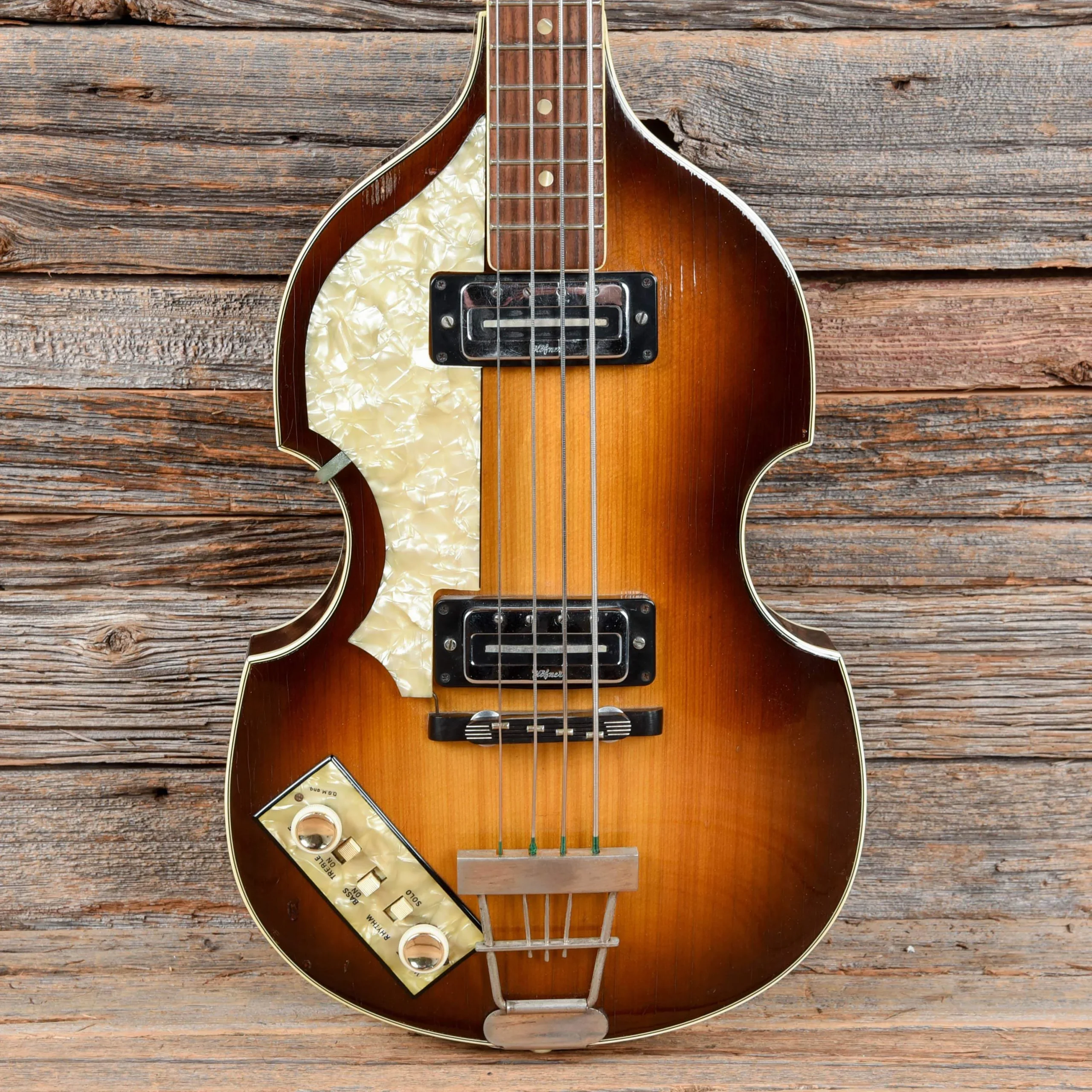 hofner-bass-guitars-short-scale-hofner-500-1-violin-bass-sunburst-1967-lefty-u3238868501-27959200481415.webp Hofner 500/1 Violin Bass Sunburst 1967 LEFTY