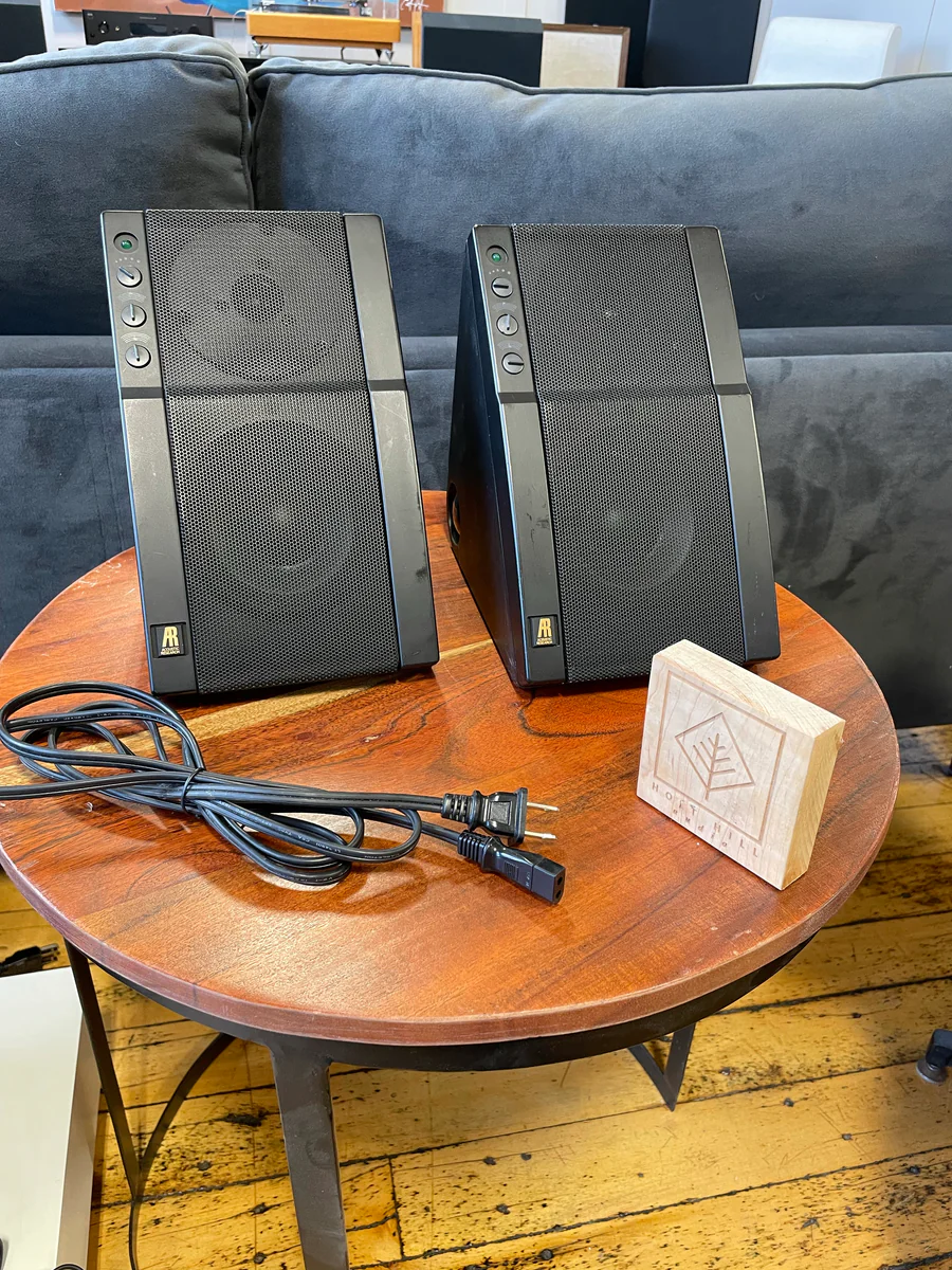 Acoustic Research Powered Partners 570 - SOLD