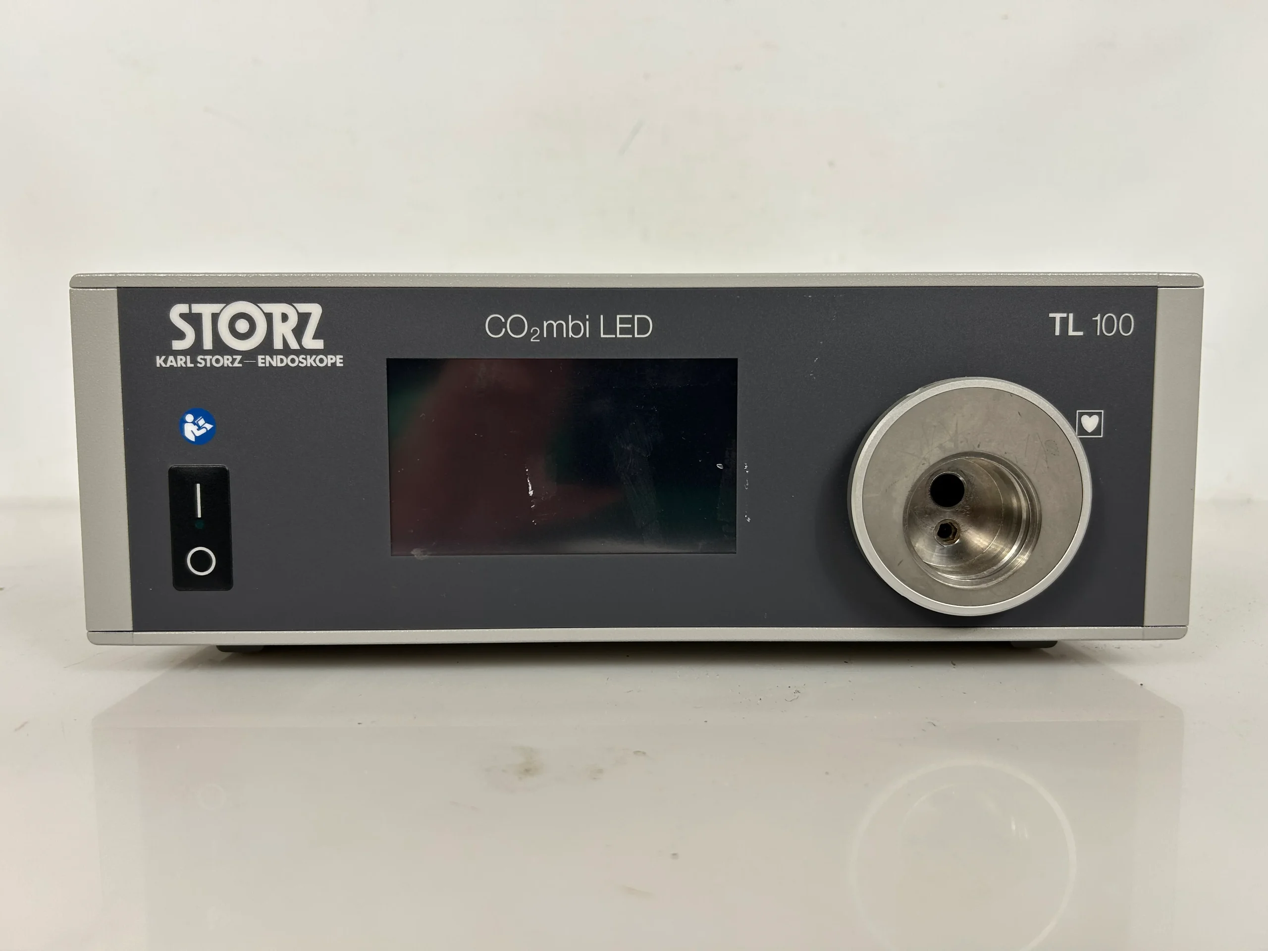 karl-storz-endoskope-co2mbi-led-tl-100-untested.webp Karl Storz Endoskope CO2mbi LED TL 100 *Untested*