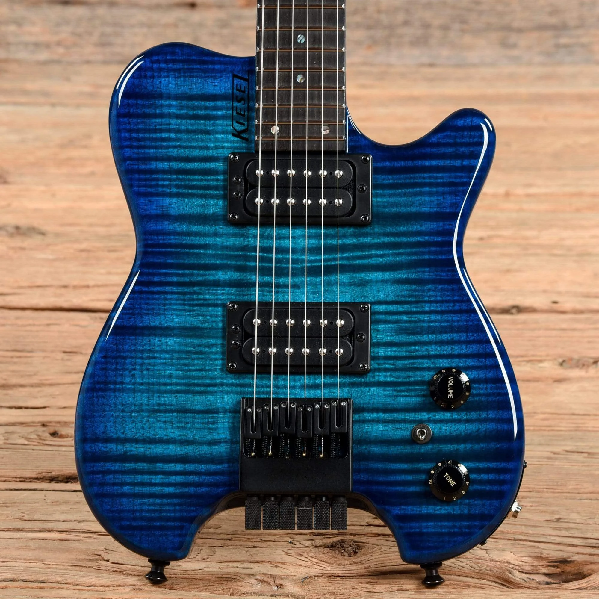 Kiesel Alan Holdsworth Headless HH-2 Aqua Burst Flame Maple