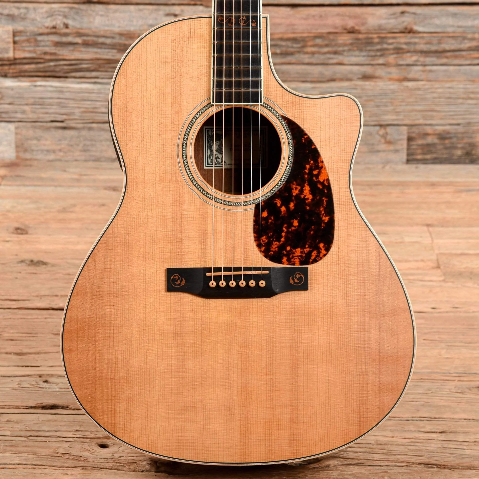 Larrivee LV-03 Deluxe Natural 2012