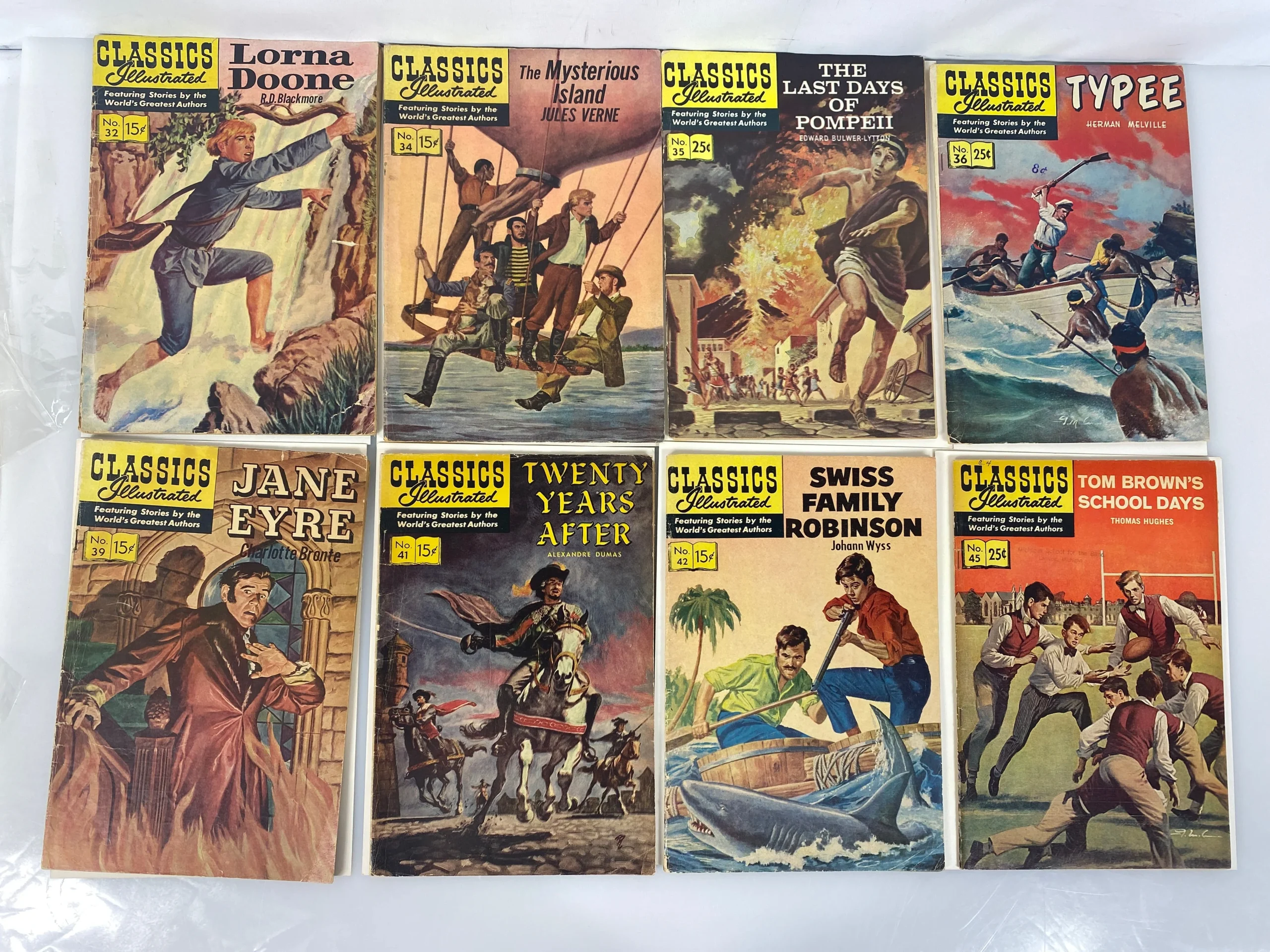 lot-of-21-classics-illustrated-comics-21-49-reissue-covers-1950s-1960s-hrn114-169-3.webp Lot of 14 Classics Illustrated Comics 31-49 Line Drawn Covers 1940s-1950s hrn41-118