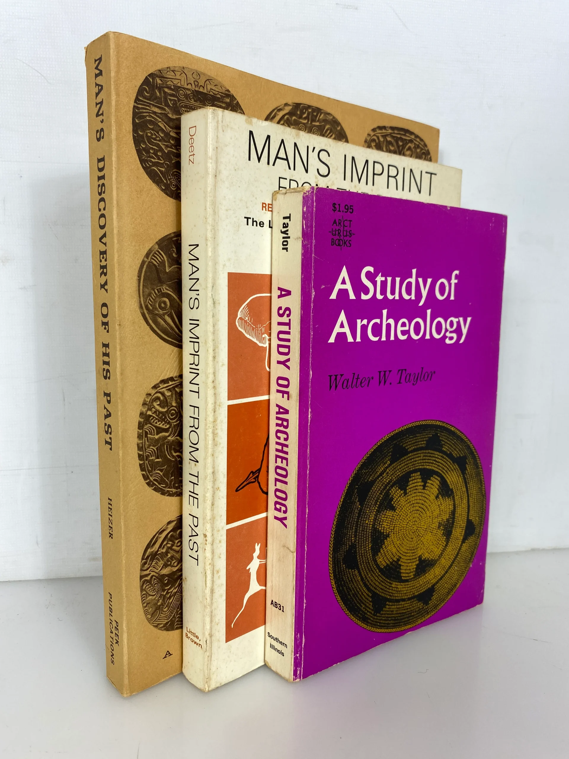 lot-of-3-vintage-archaeology-books-by-taylorheizerdeetz-1967-71-sc.webp Lot of 3 Vintage Archaeology Books by Taylor/Heizer/Deetz 1967-71 SC