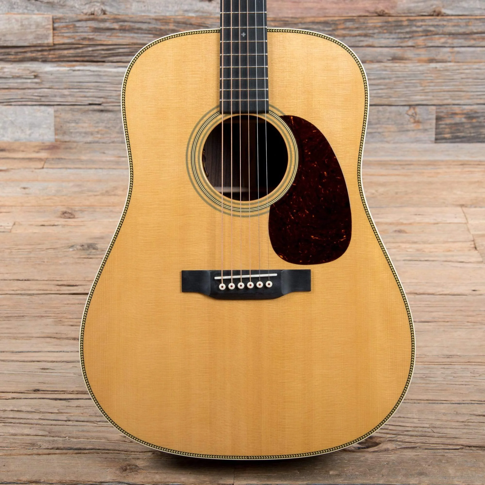 Martin HD-28 Natural 2018