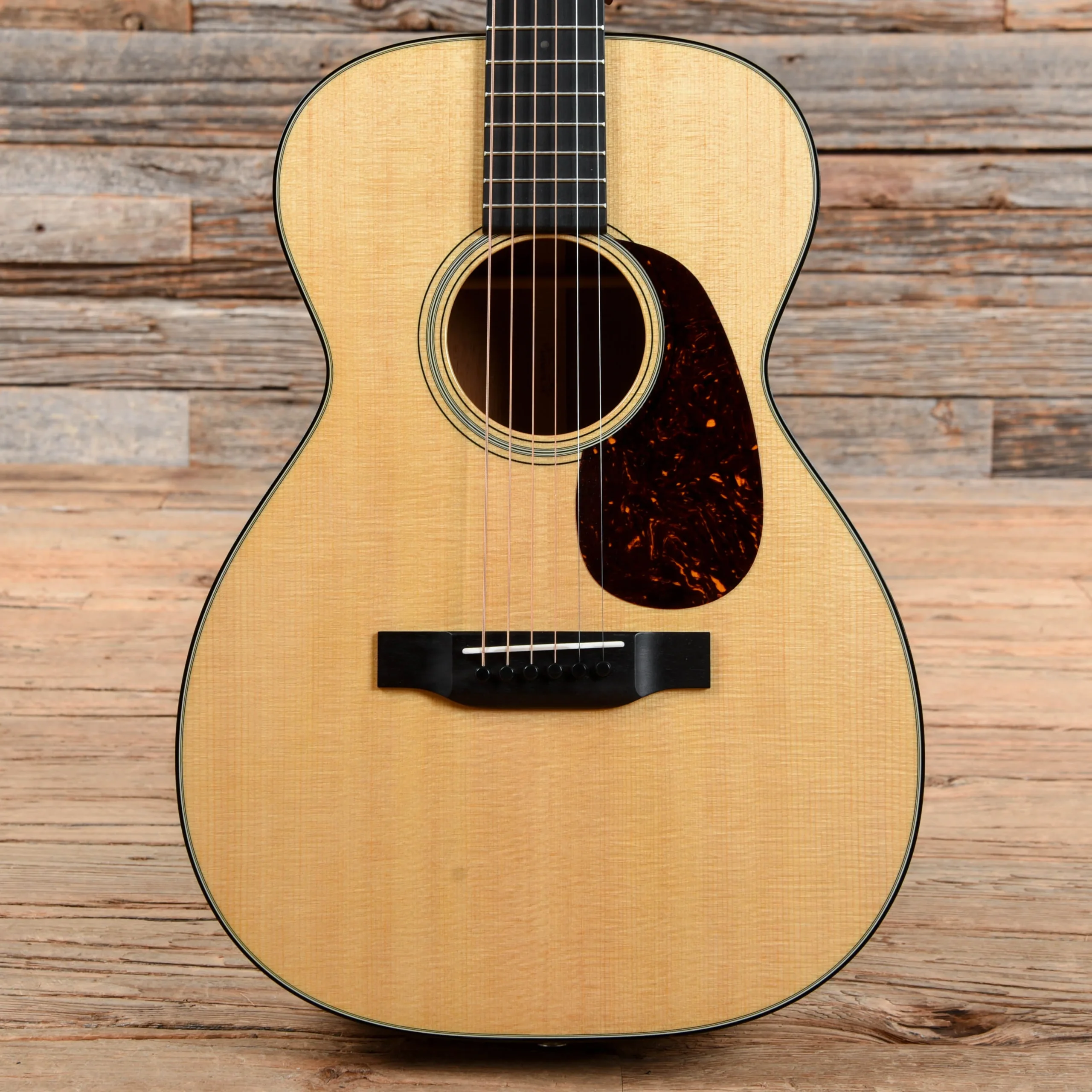 Martin 0-18 Sitka Spruce/Mahogany w/K&K Pure Mini pickup & Dunlop Straplocks
