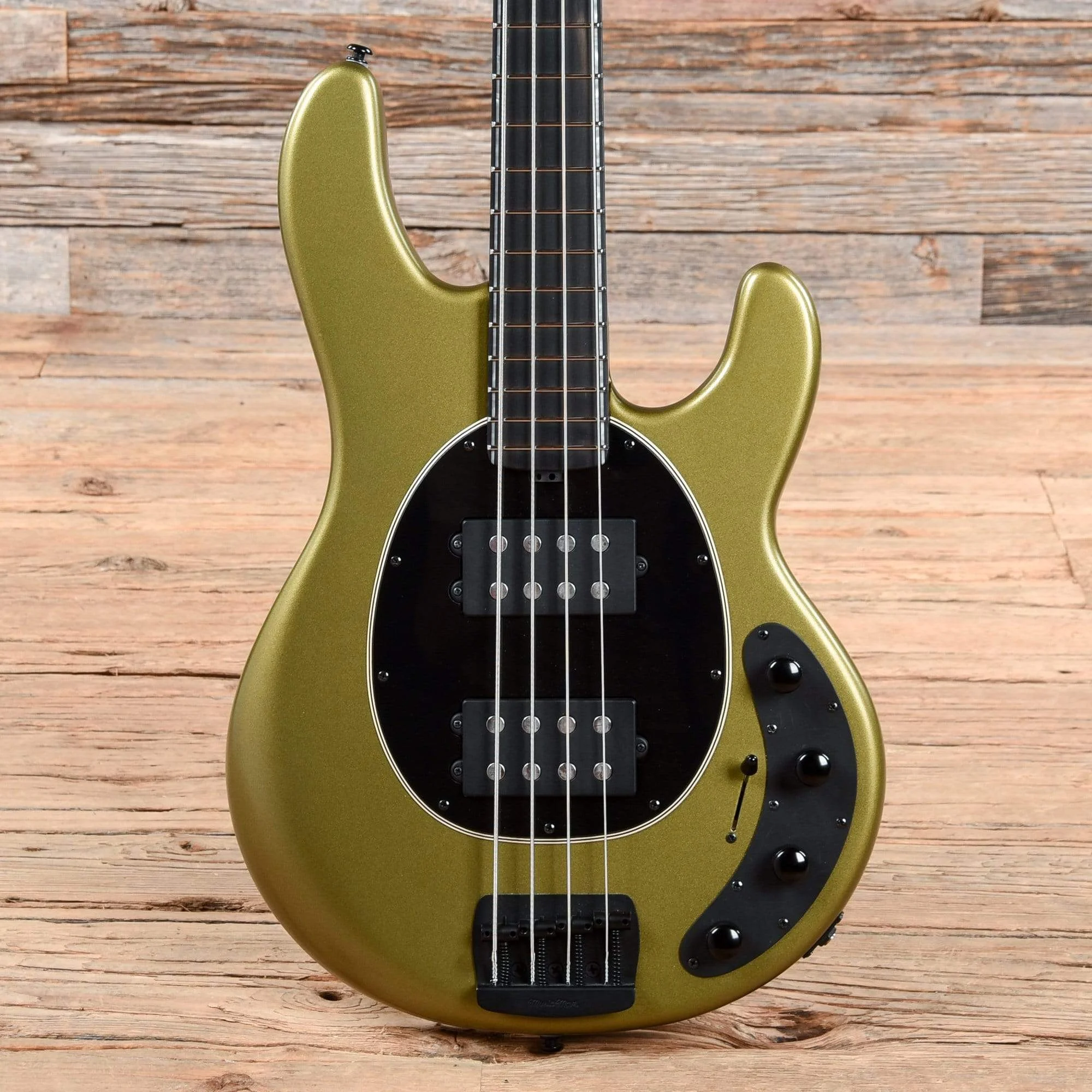 music-man-bass-guitars-4-string-music-man-bfr-2018-stingray-special-4-hh-dargie-delight-3-ebony-fingerboard-w-painted-headstock-108-op-rs-18-cs-b1-f77543-u1-17187152167047.webp Music Man BFR 2018 StingRay Special 4 HH Dargie Delight 3 Ebony Fingerboard w/Painted Headstock