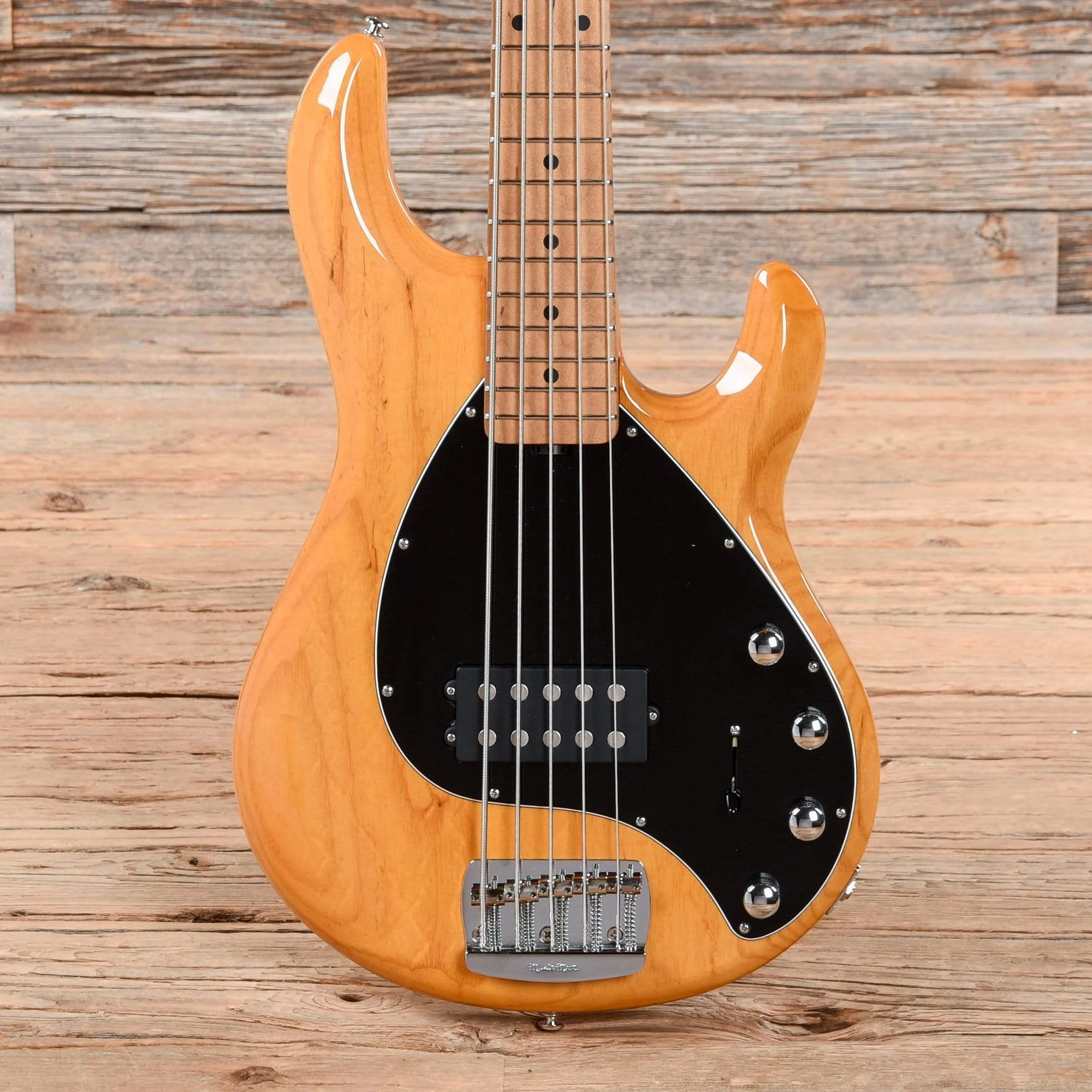 music-man-bass-guitars-5-string-or-more-music-man-stingray-special-5h-natural-2019-7198141-28033078526087.webp Music Man StingRay Special 5H Natural 2019