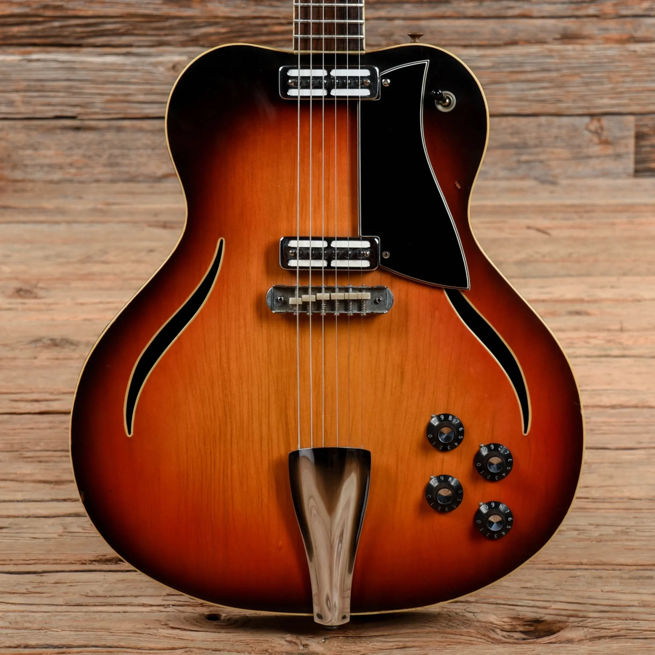 Musicraft Messenger Sunburst 1967