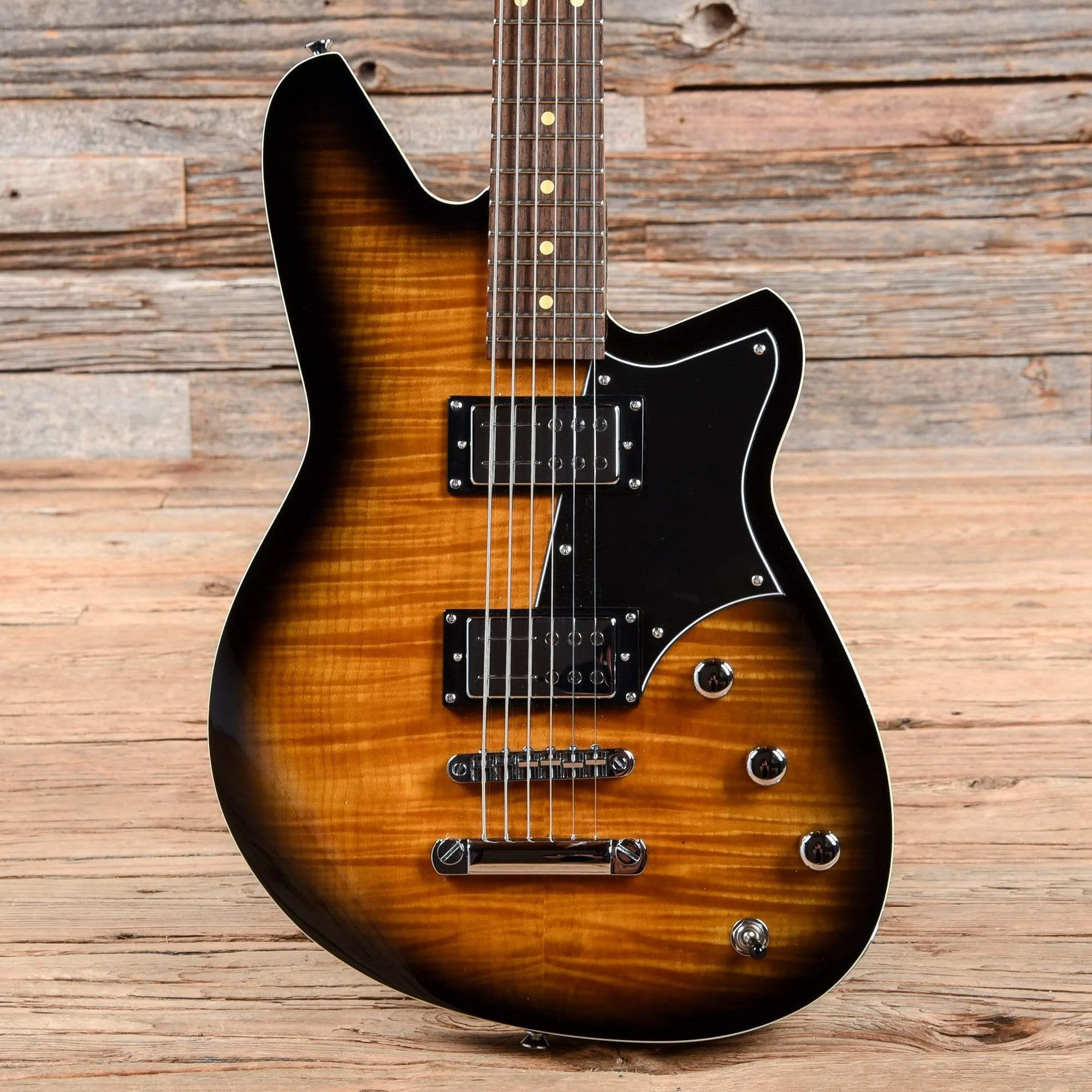reverend-electric-guitars-baritone-reverend-descent-ra-baritone-coffee-burst-2016-u2854879201-28057493045383.webp Reverend Descent RA Baritone Coffee Burst 2016