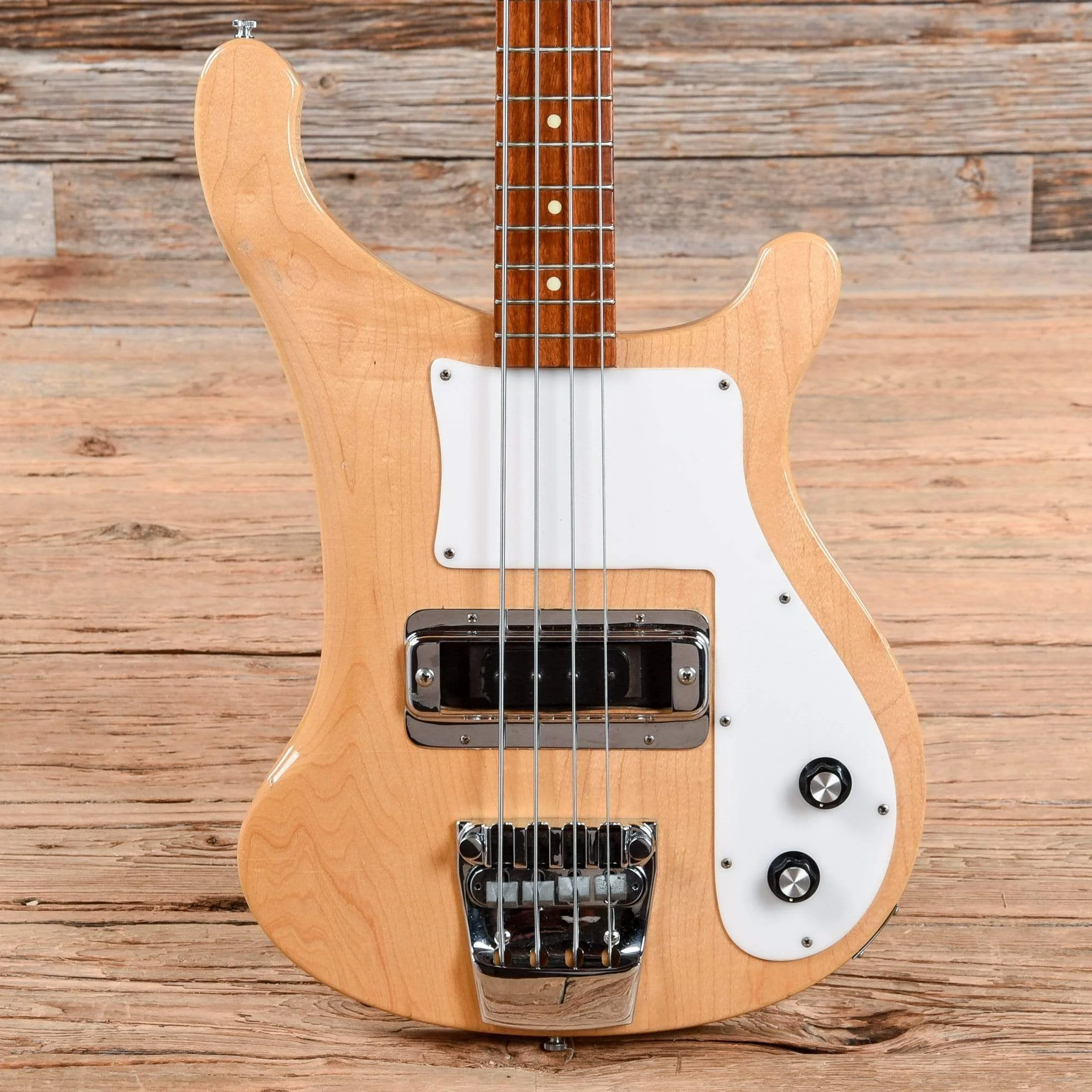 Rickenbacker 4000 Mapleglo 1974