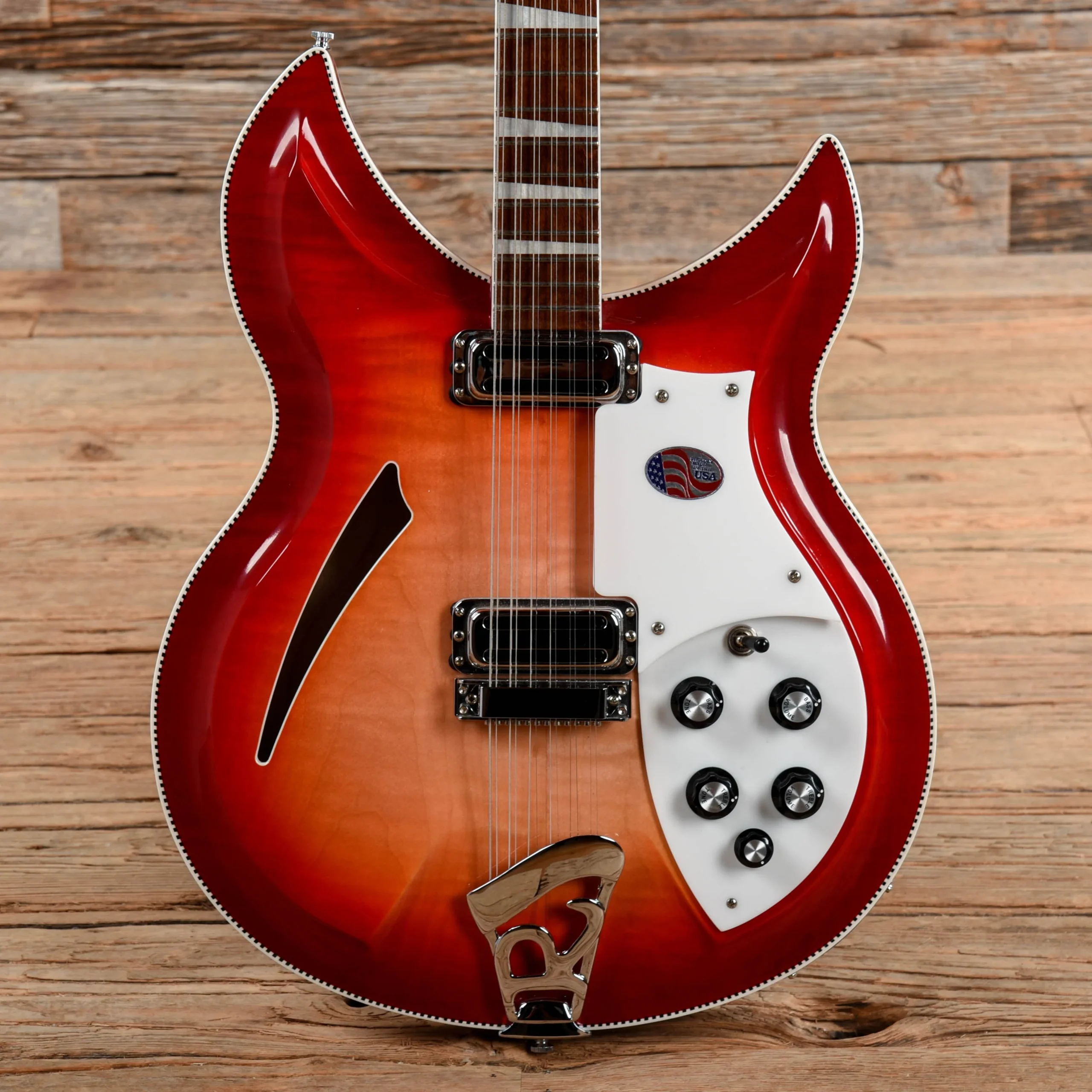 Rickenbacker 381/12V69 Fireglo 2019