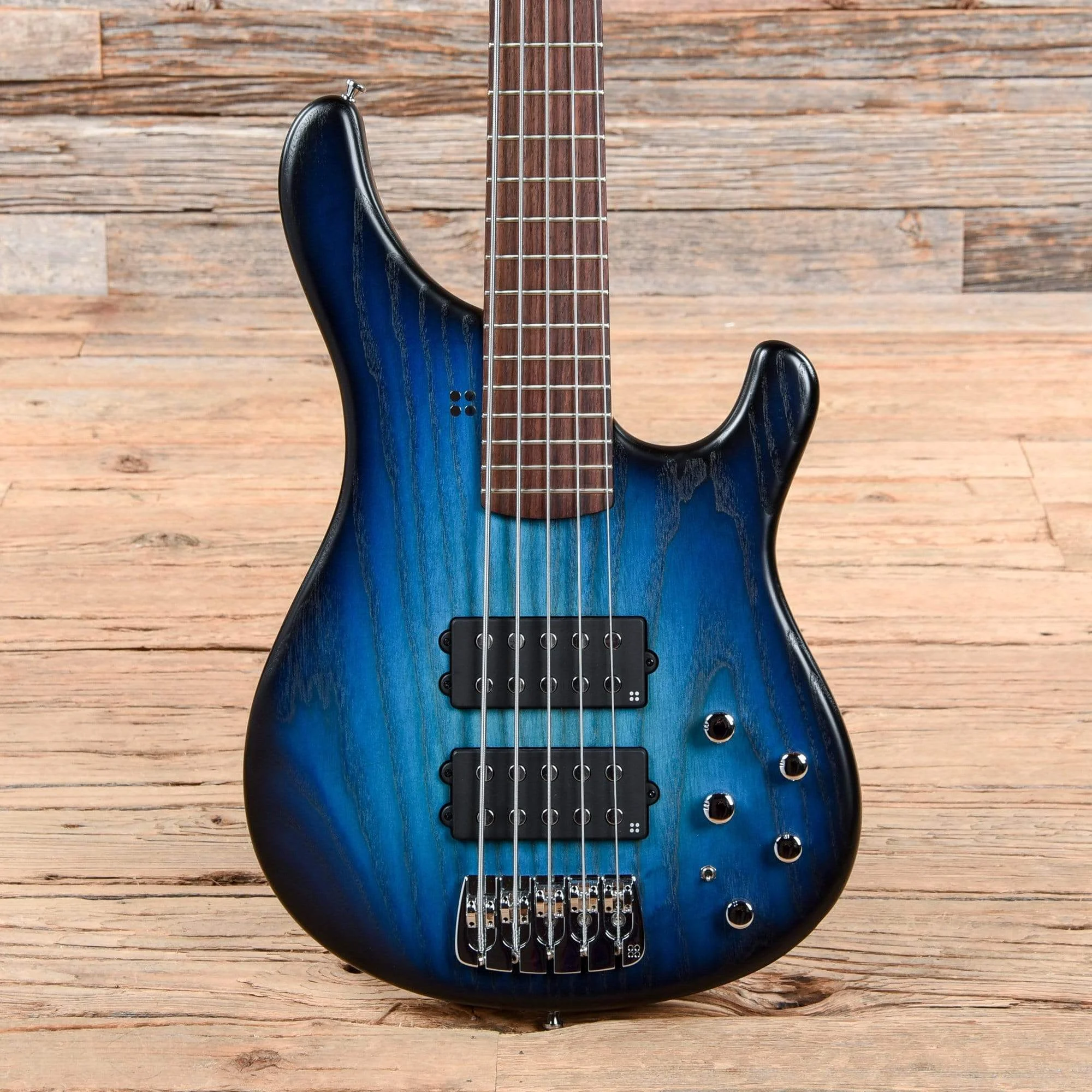 sandberg-bass-guitars-5-string-or-more-sandberg-basic-ken-taylor-5-string-matte-blueburst-ba2-000055-34074-u1-28035016130695.webp Sandberg Basic Ken Taylor 5-String Matte Blueburst