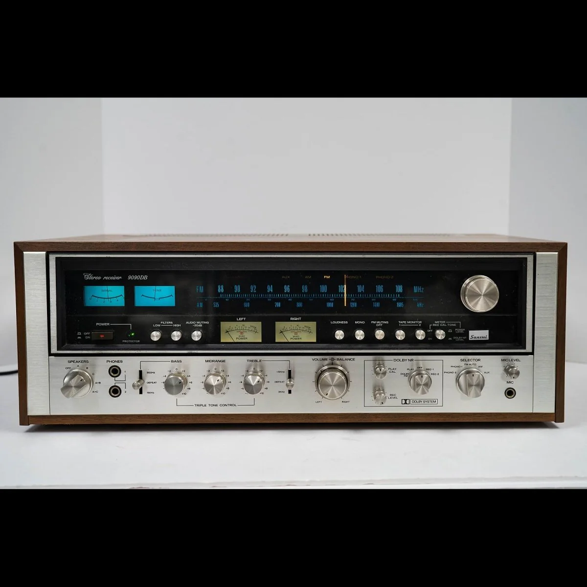 Sansui 9090DB 125 WPC Stereo Receiver - Excellent Condition w/ LEDs