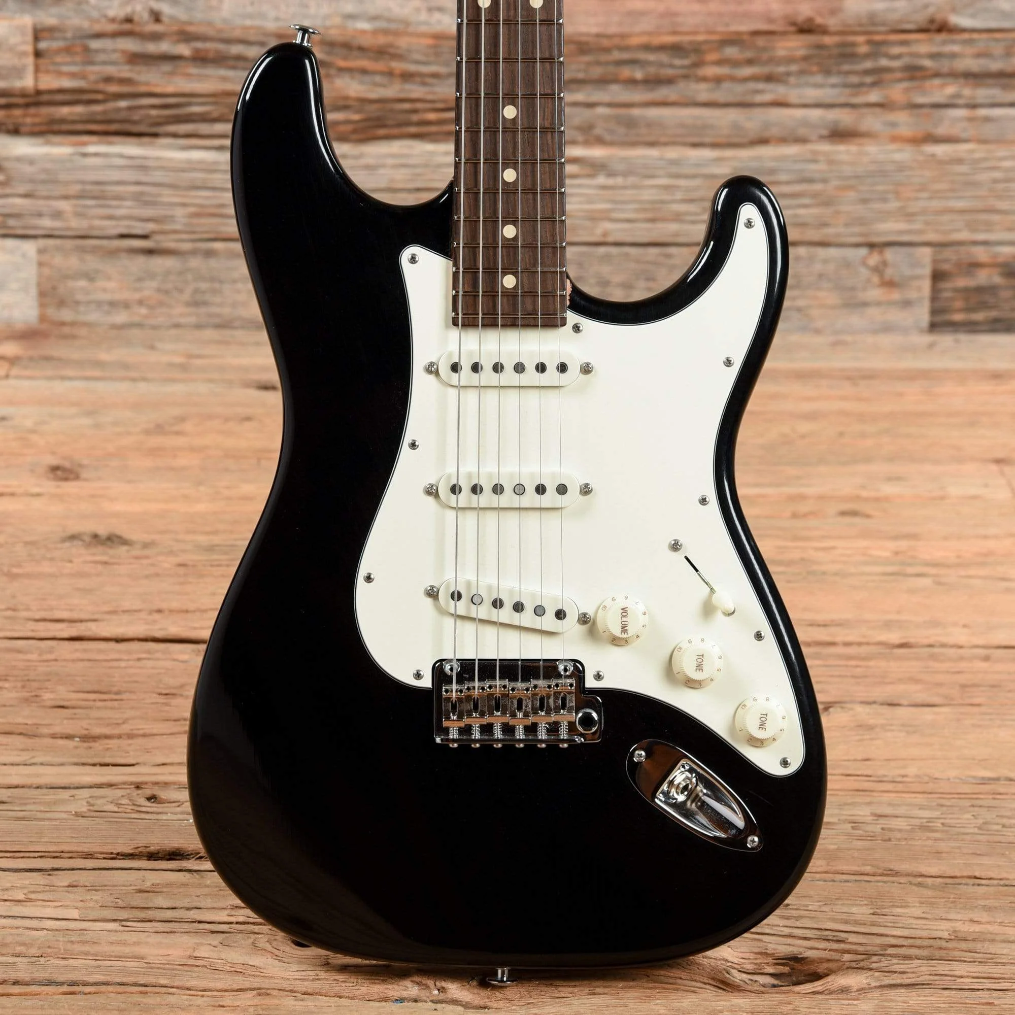 Suhr Classic S Antique SSS Black SSCII