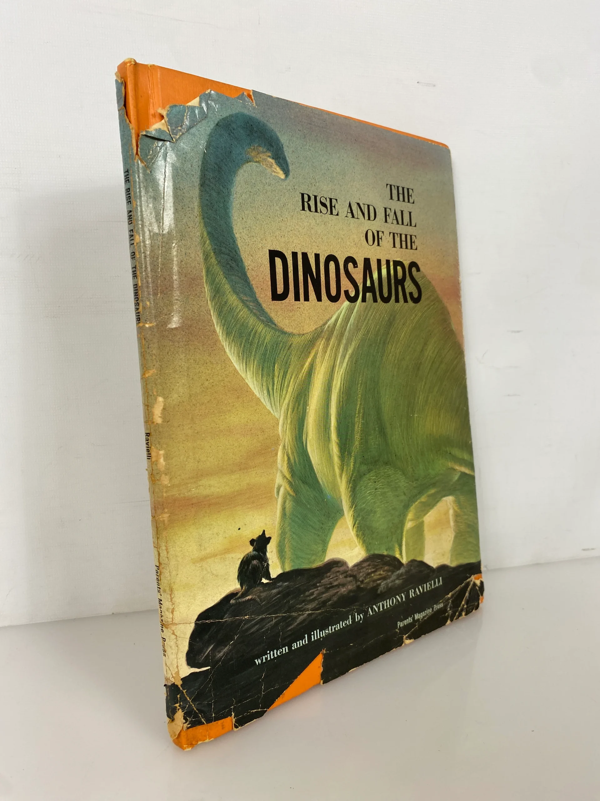 the-rise-and-fall-of-the-dinosaurs-by-anthony-ravielli-1963-vintage-hc-dj.webp The Rise and Fall of the Dinosaurs by Anthony Ravielli 1963 Vintage HC DJ